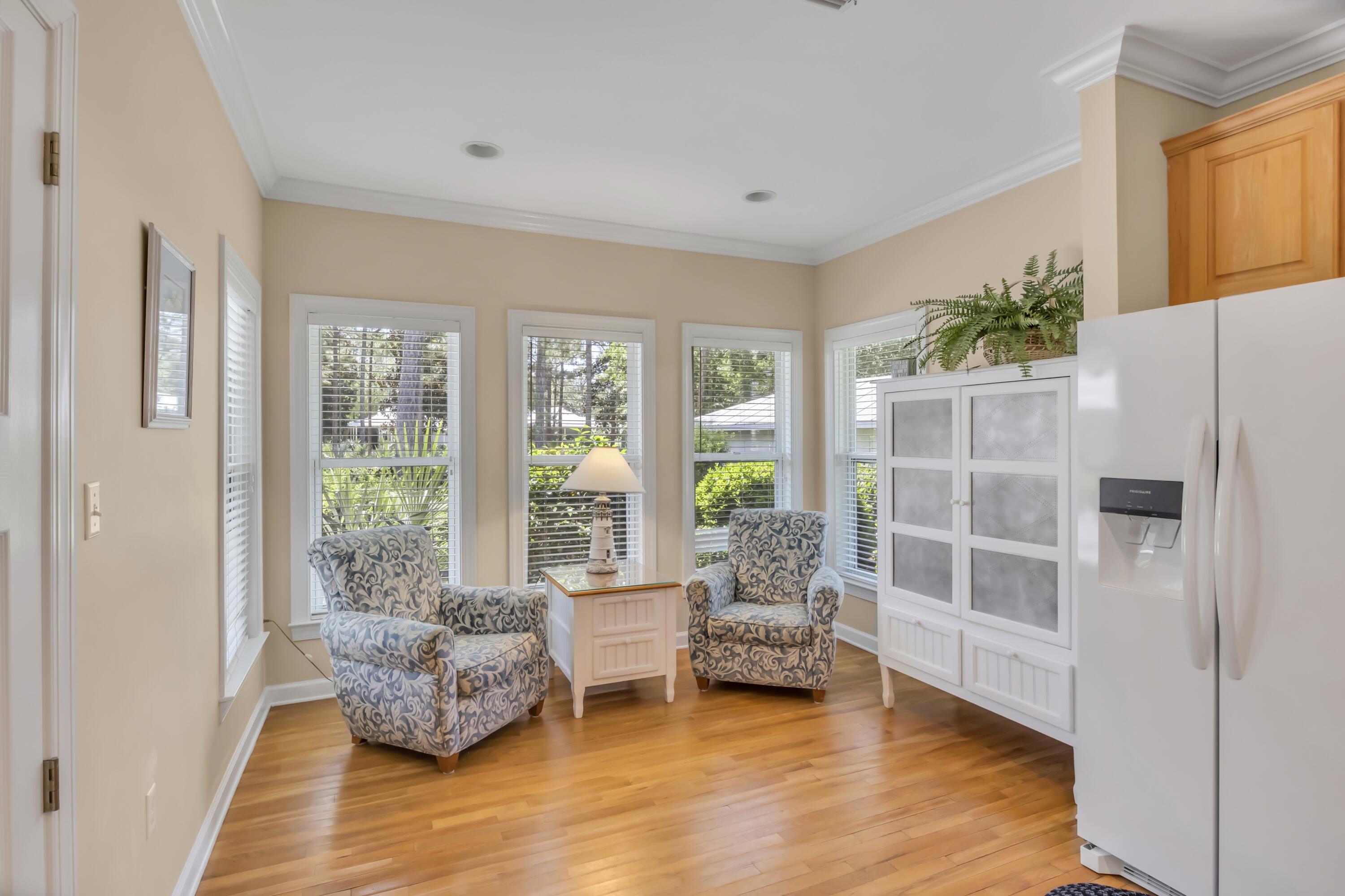 PRESTWICK PLACE - Residential Lease