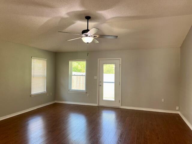 HAMPTON RIDGE - Residential Lease
