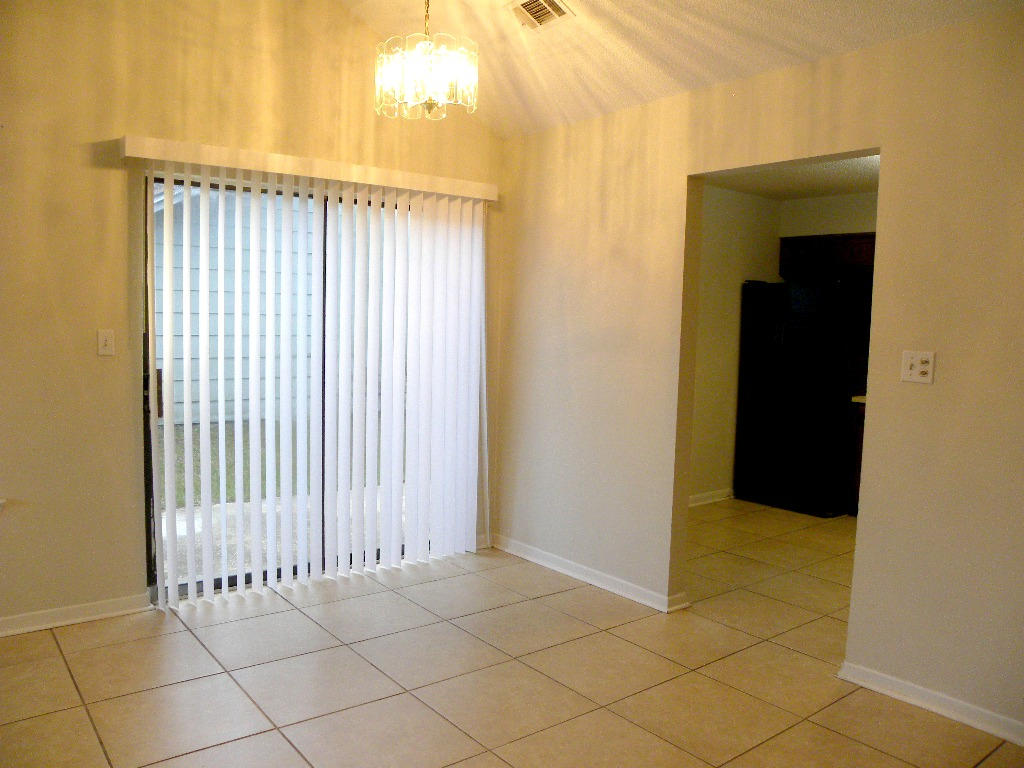 HIDDEN TRAILS PH 1 - Residential