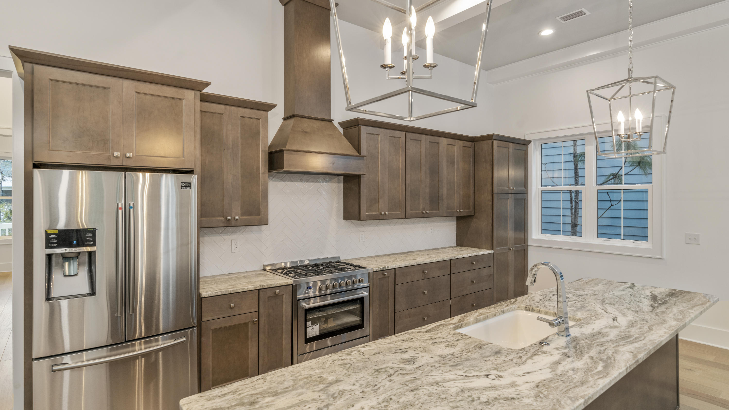 HIGHLAND PARKS - Residential