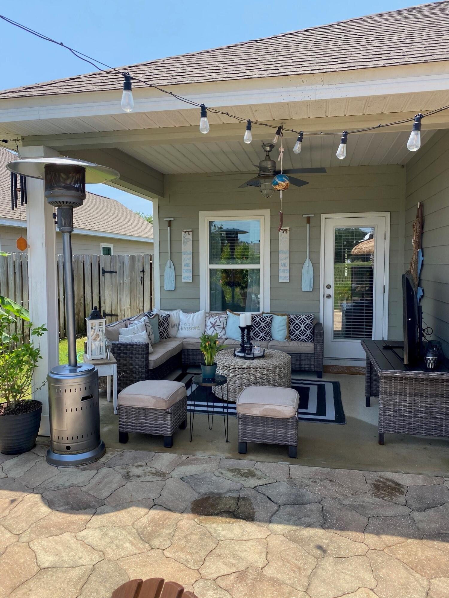 HAMMOCK BAY - Residential