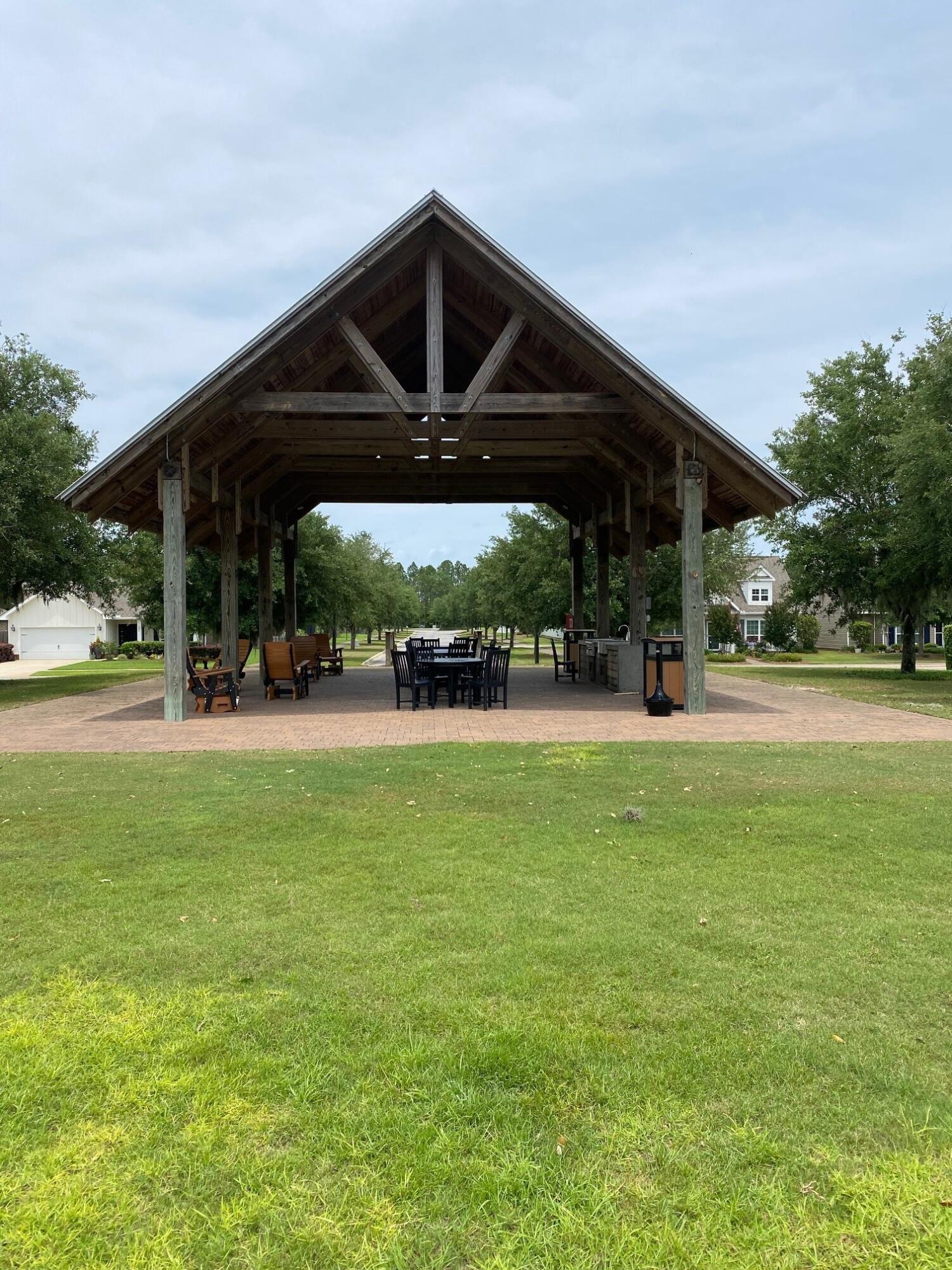 HAMMOCK BAY - Residential