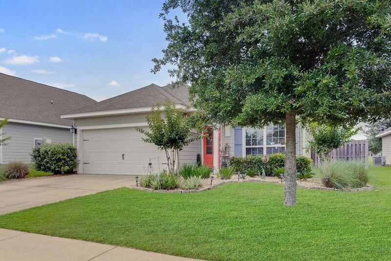 HAMMOCK BAY - Residential