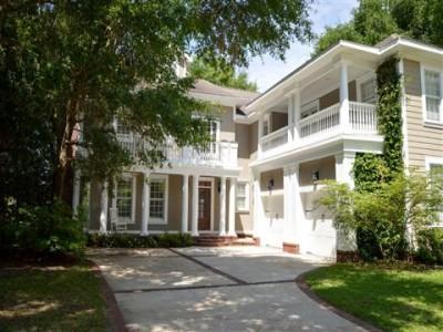 BOLTONS LANDING - Residential