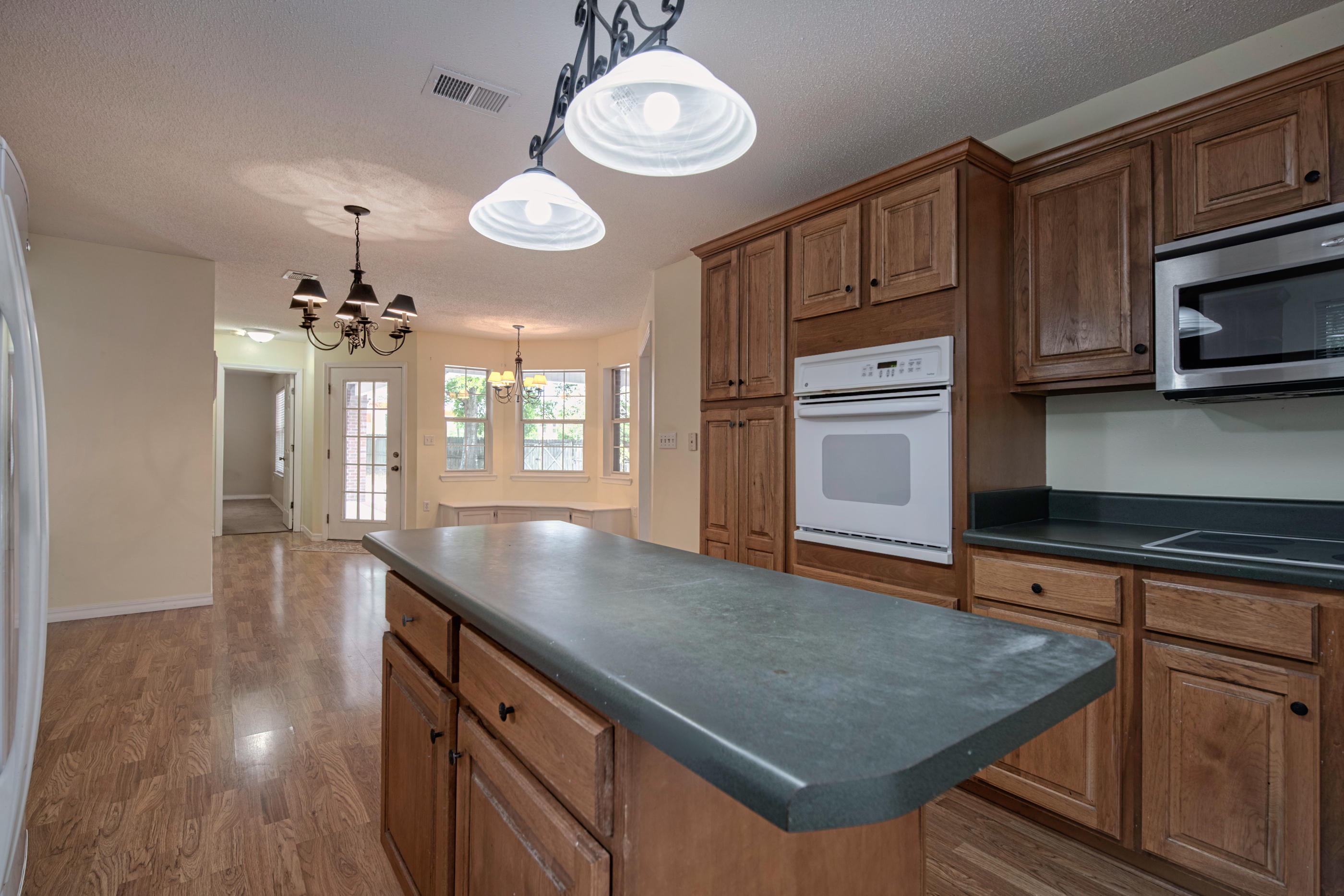 FERRY ROAD MANOR - Residential