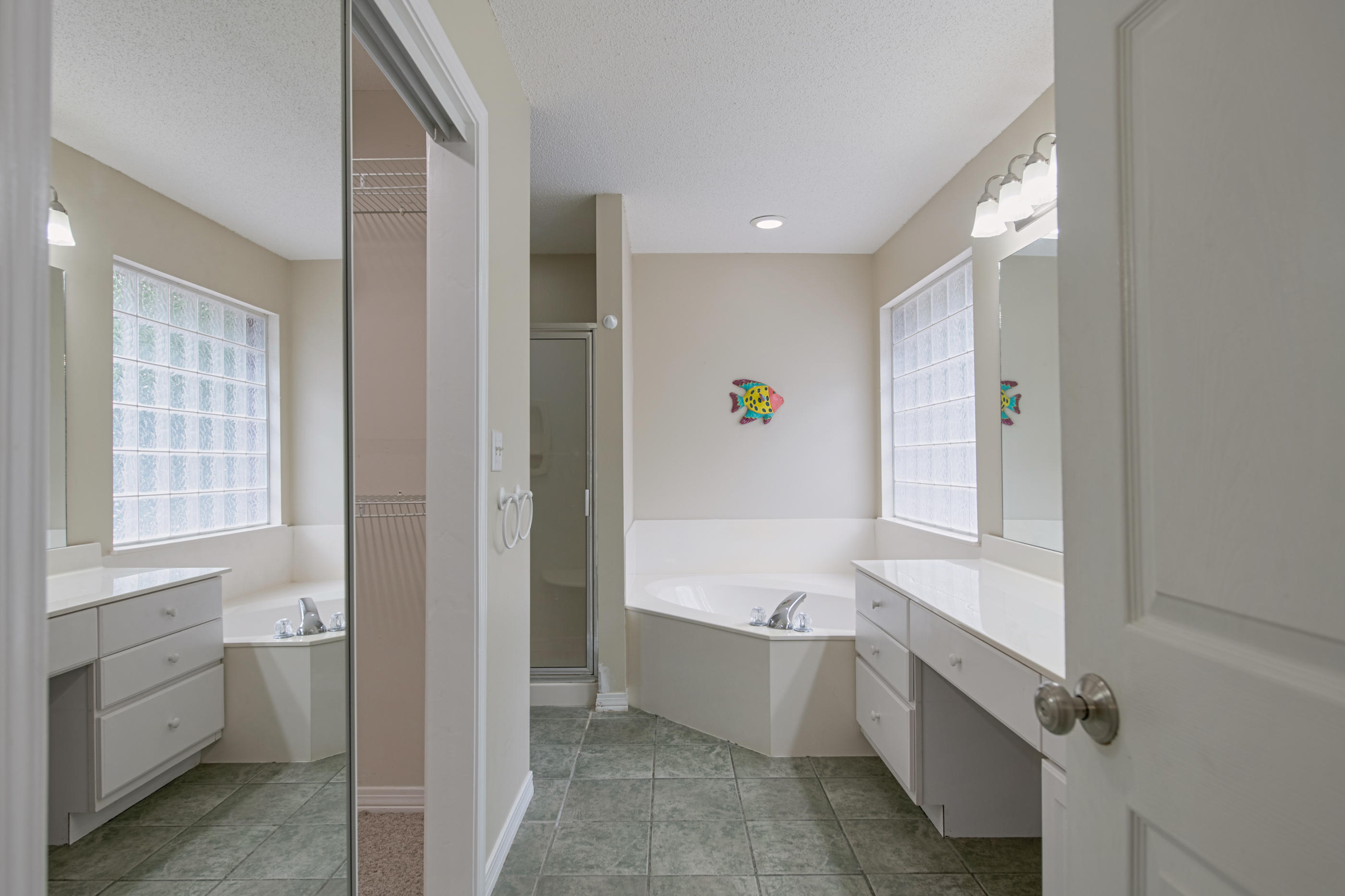 FERRY ROAD MANOR - Residential