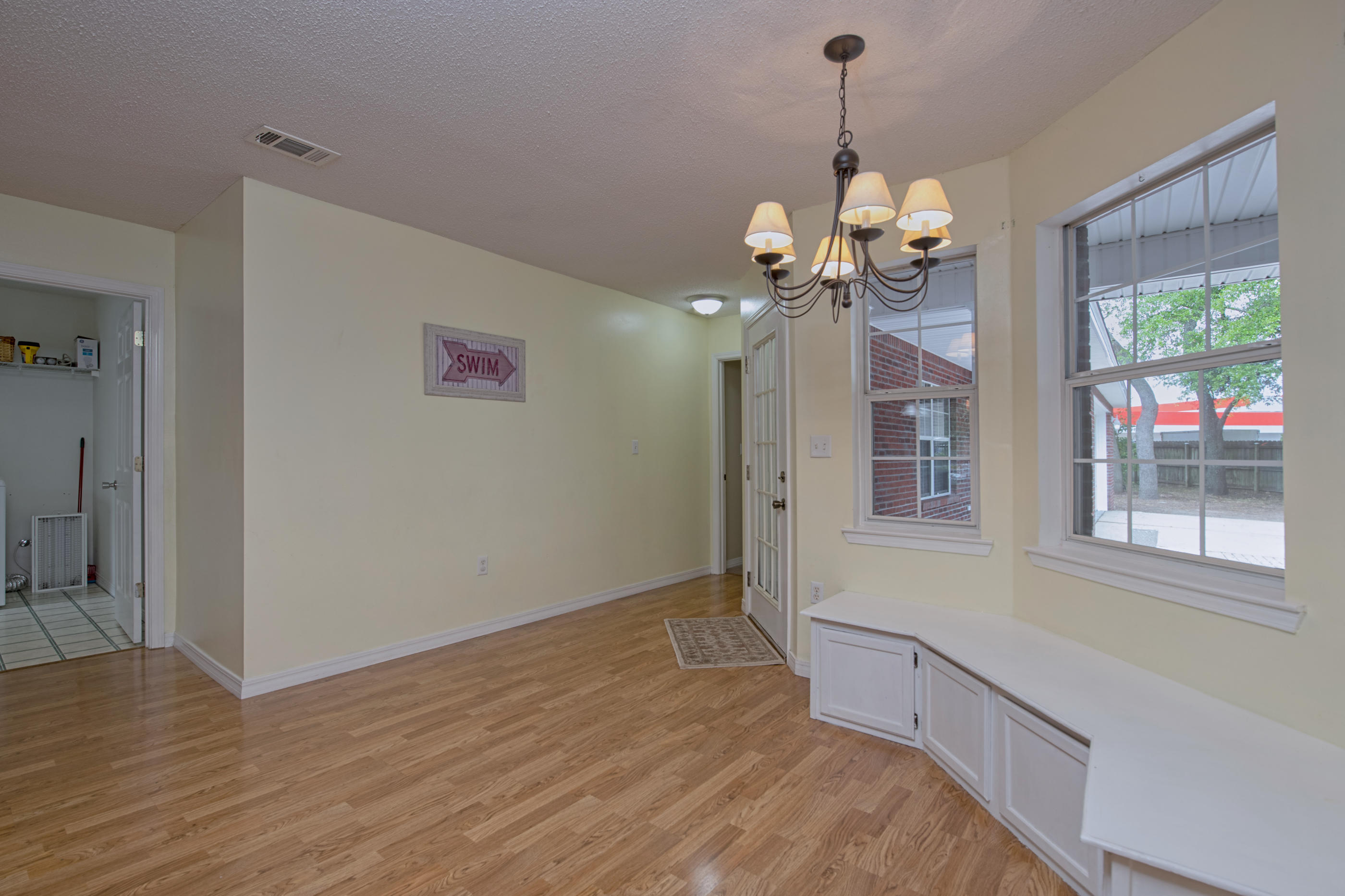 FERRY ROAD MANOR - Residential