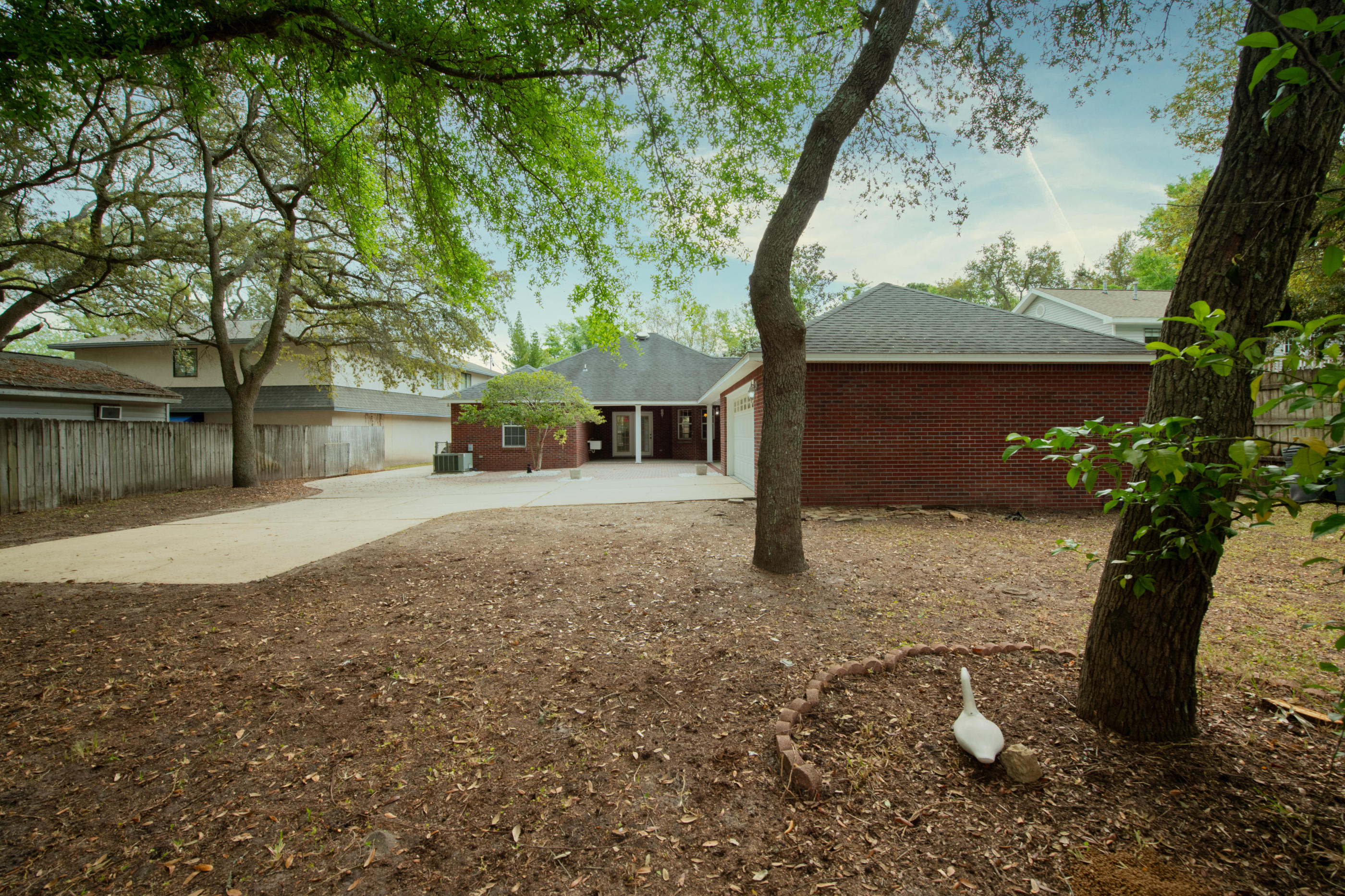 FERRY ROAD MANOR - Residential