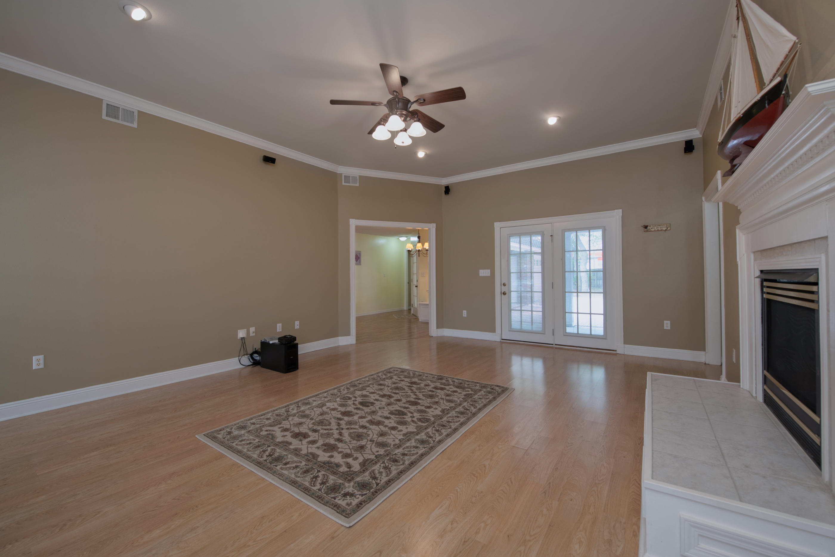 FERRY ROAD MANOR - Residential