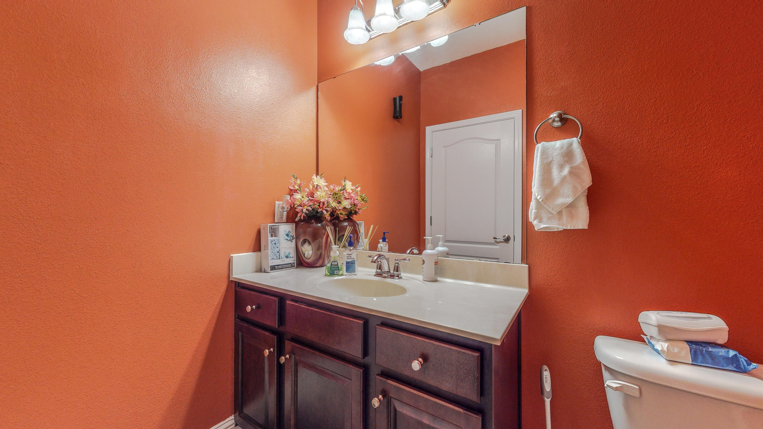 HOLLEY BY THE SEA - Residential