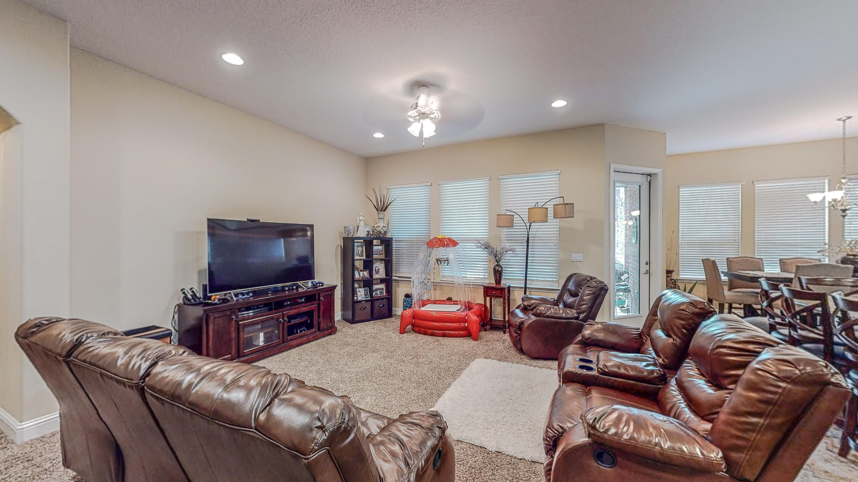 HOLLEY BY THE SEA - Residential