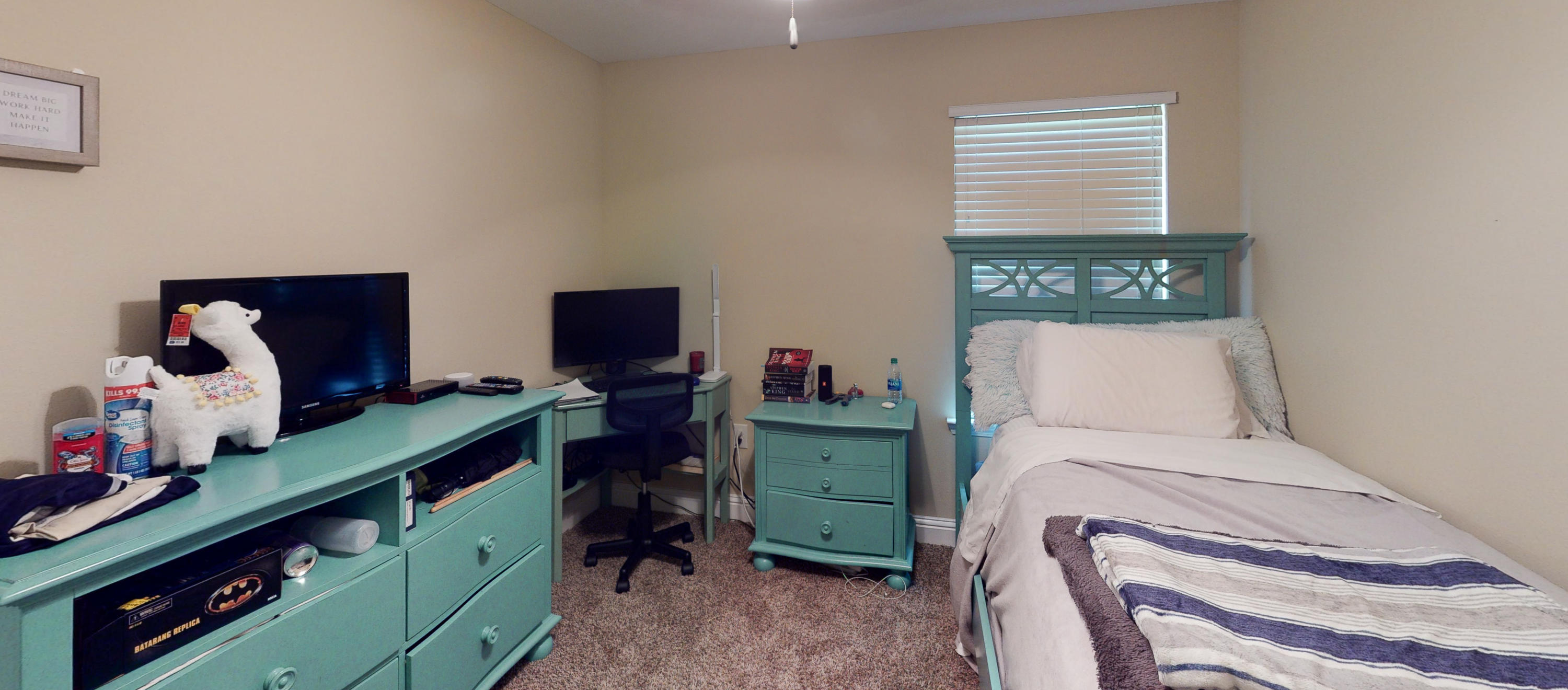 HOLLEY BY THE SEA - Residential