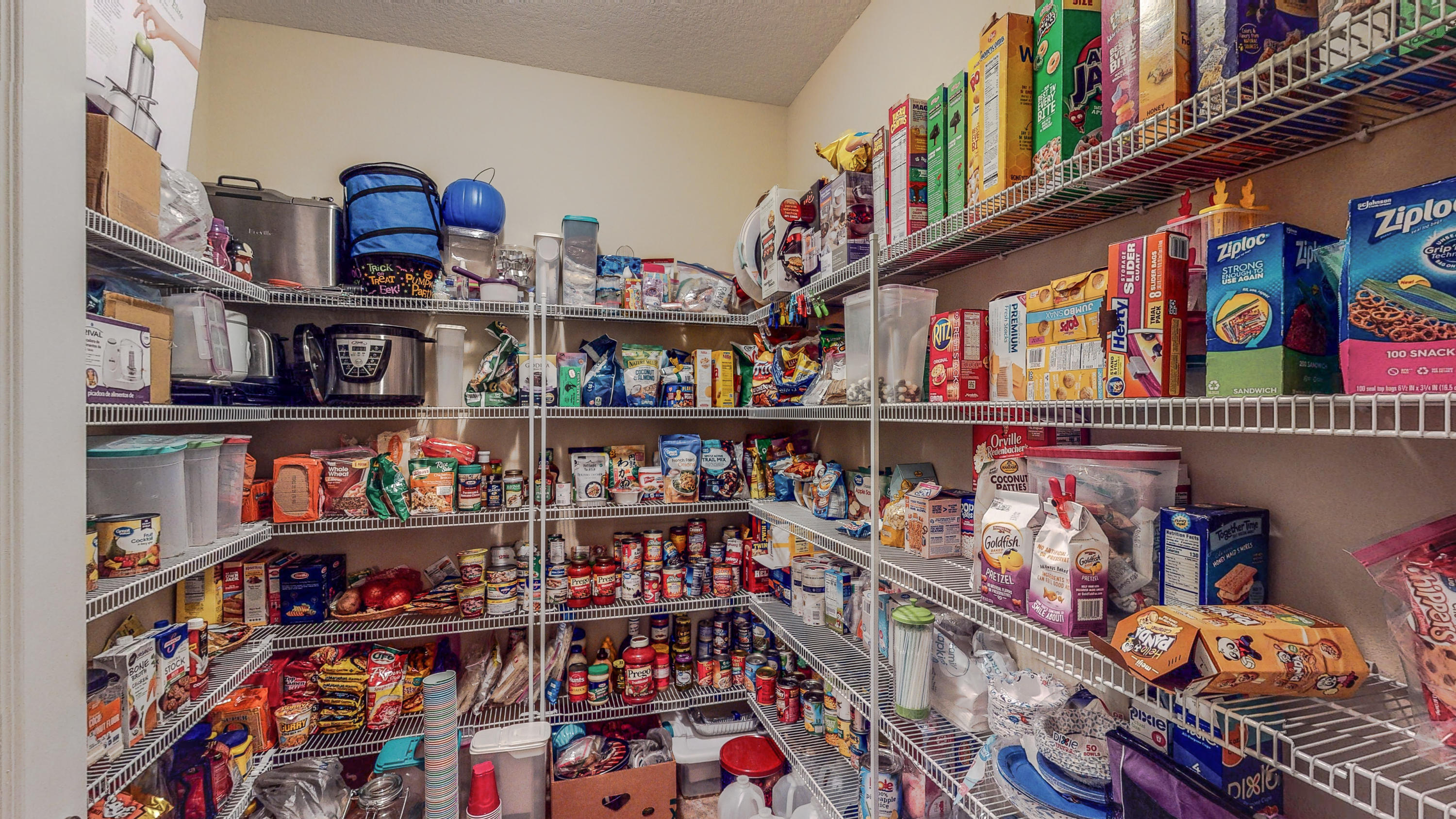 HOLLEY BY THE SEA - Residential