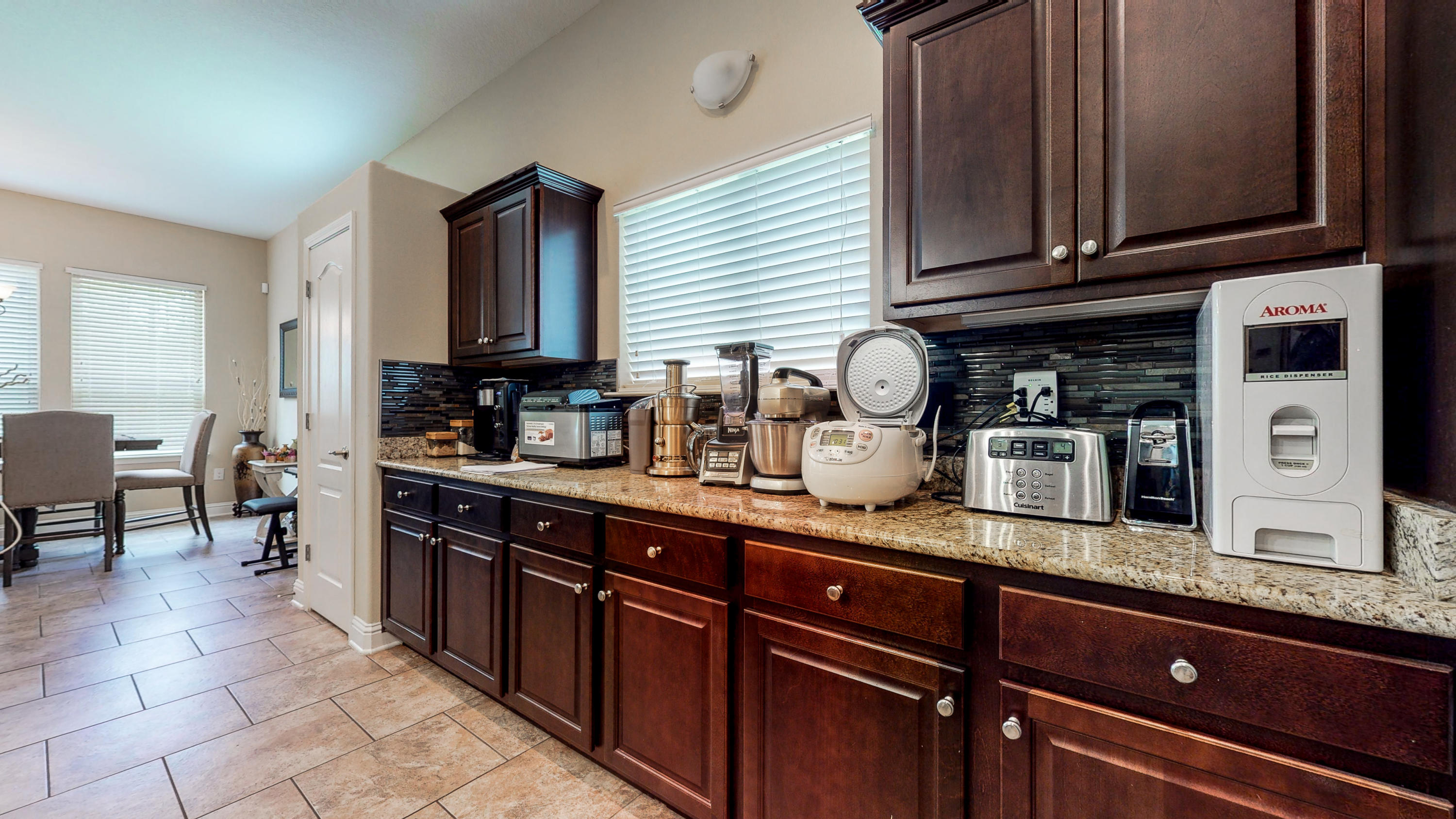 HOLLEY BY THE SEA - Residential