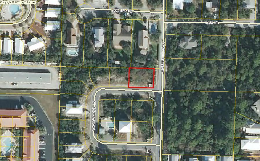Great lot located in the heart of Seagrove Beach. This small gated community has it's own community pool and is a short walk to the beach. You can also walk or ride your bike to many local shops and amazing restaurants.