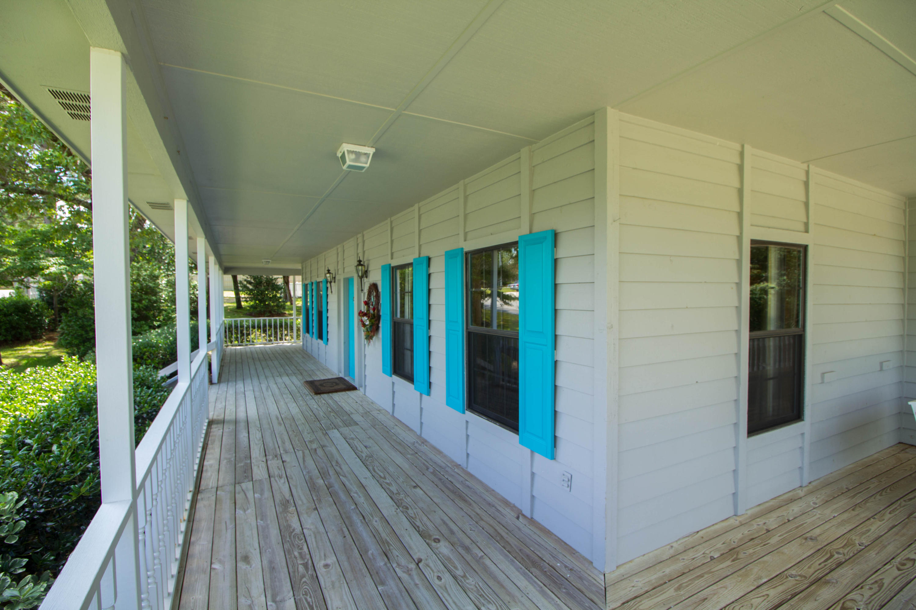 LAKESIDE EAST - Residential