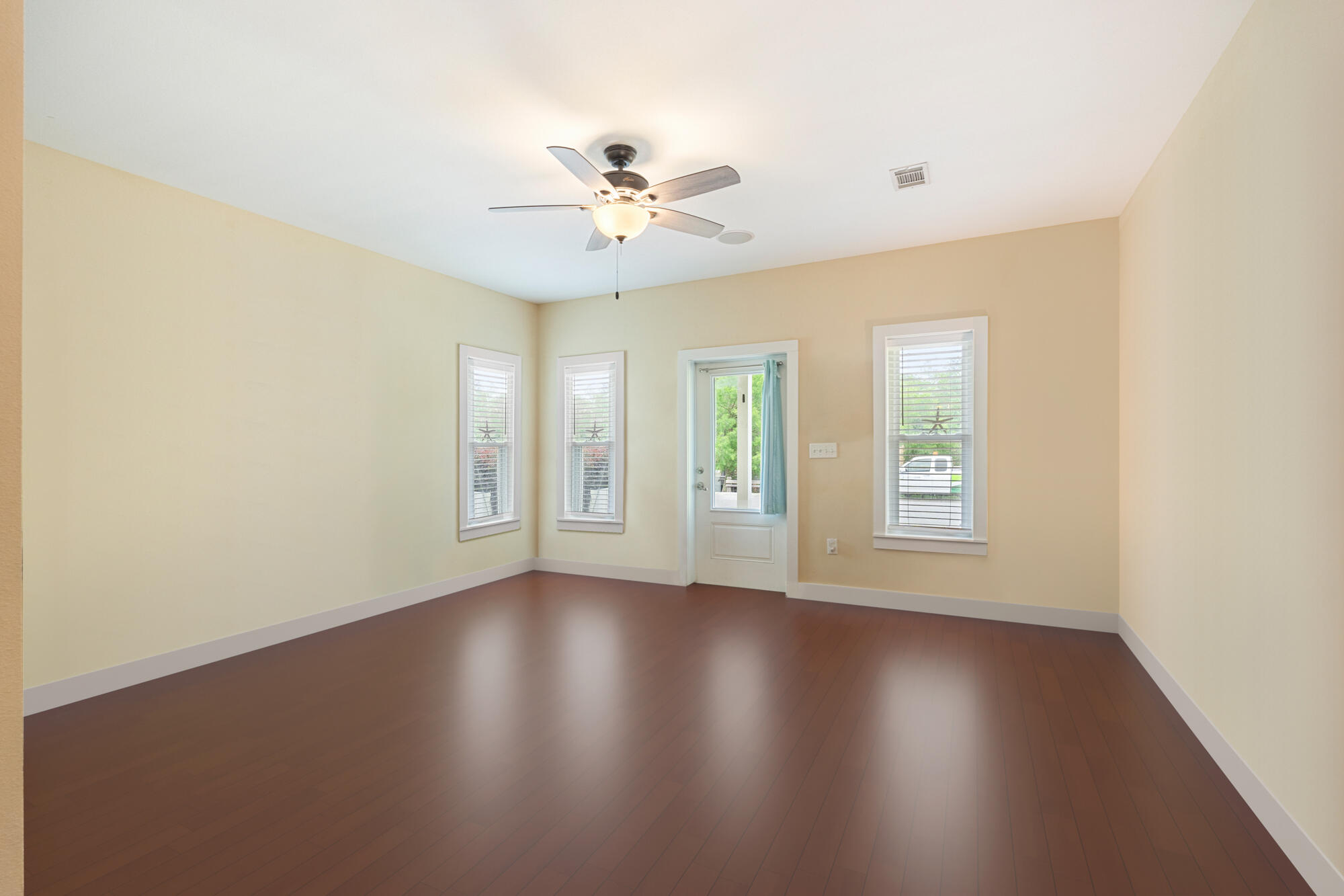 Mosaic Oaks - Residential