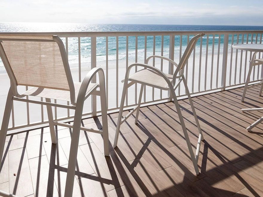 Expansive gulf views in this 2 bed, 2 bath 1,430sqft condominium located in the heart of Destin. Enjoy the luxury amenities of Destin's Gulfgate condominium including, beach side pool, exercise room overlooking the gulf and indoor/ outdoor community space. White sand beaches and emerald waters steps from your unit. Updated appliances, and renovated unit located on the 4th floor of the building including a serene outdoor private balcony overlooking the gulf.