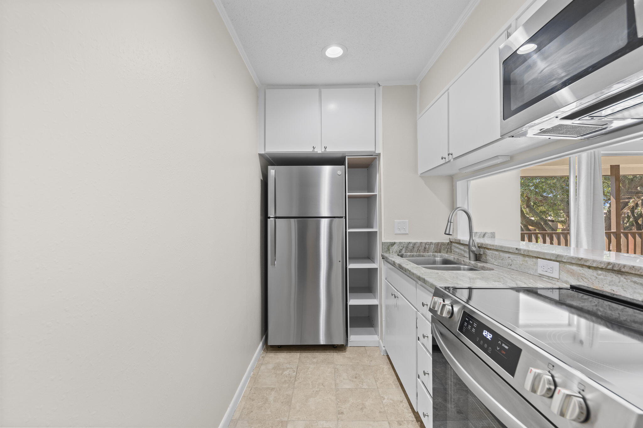 SPANISH VILLAS CONDO - Residential