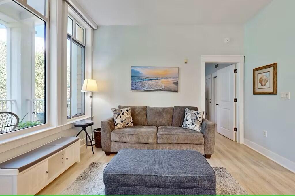 OBSERVATION POINT - Residential Lease