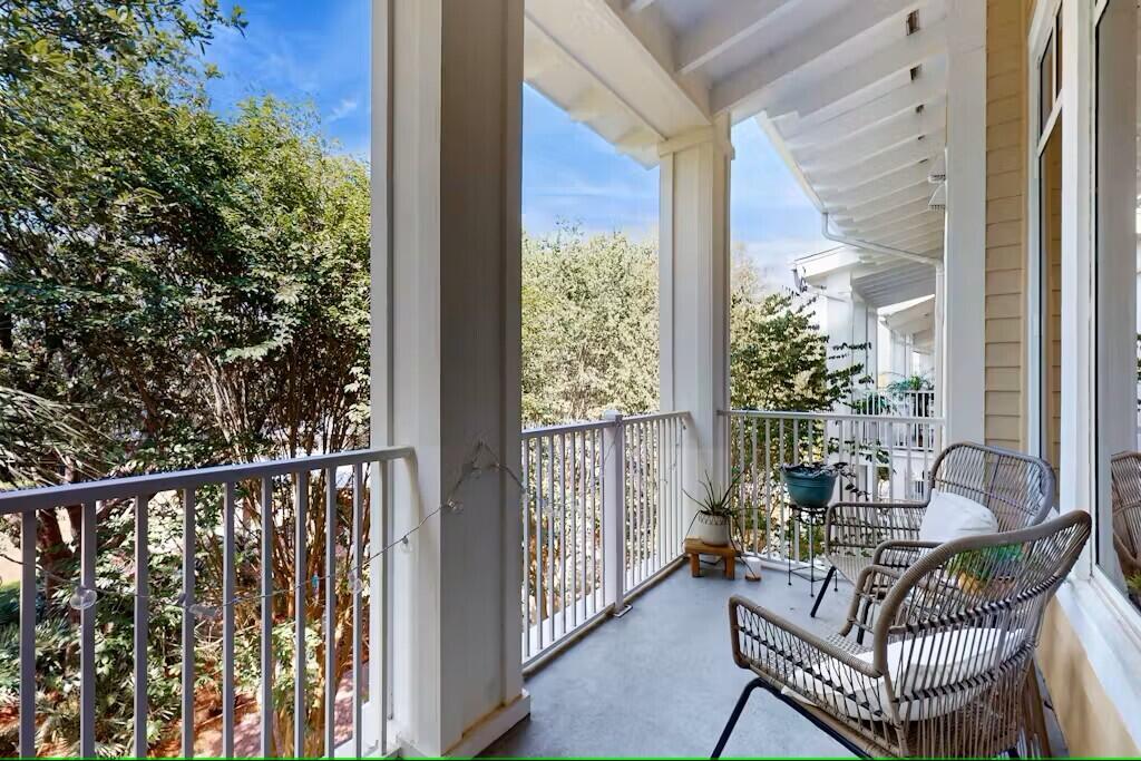 OBSERVATION POINT - Residential Lease
