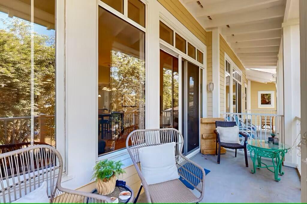 OBSERVATION POINT - Residential Lease