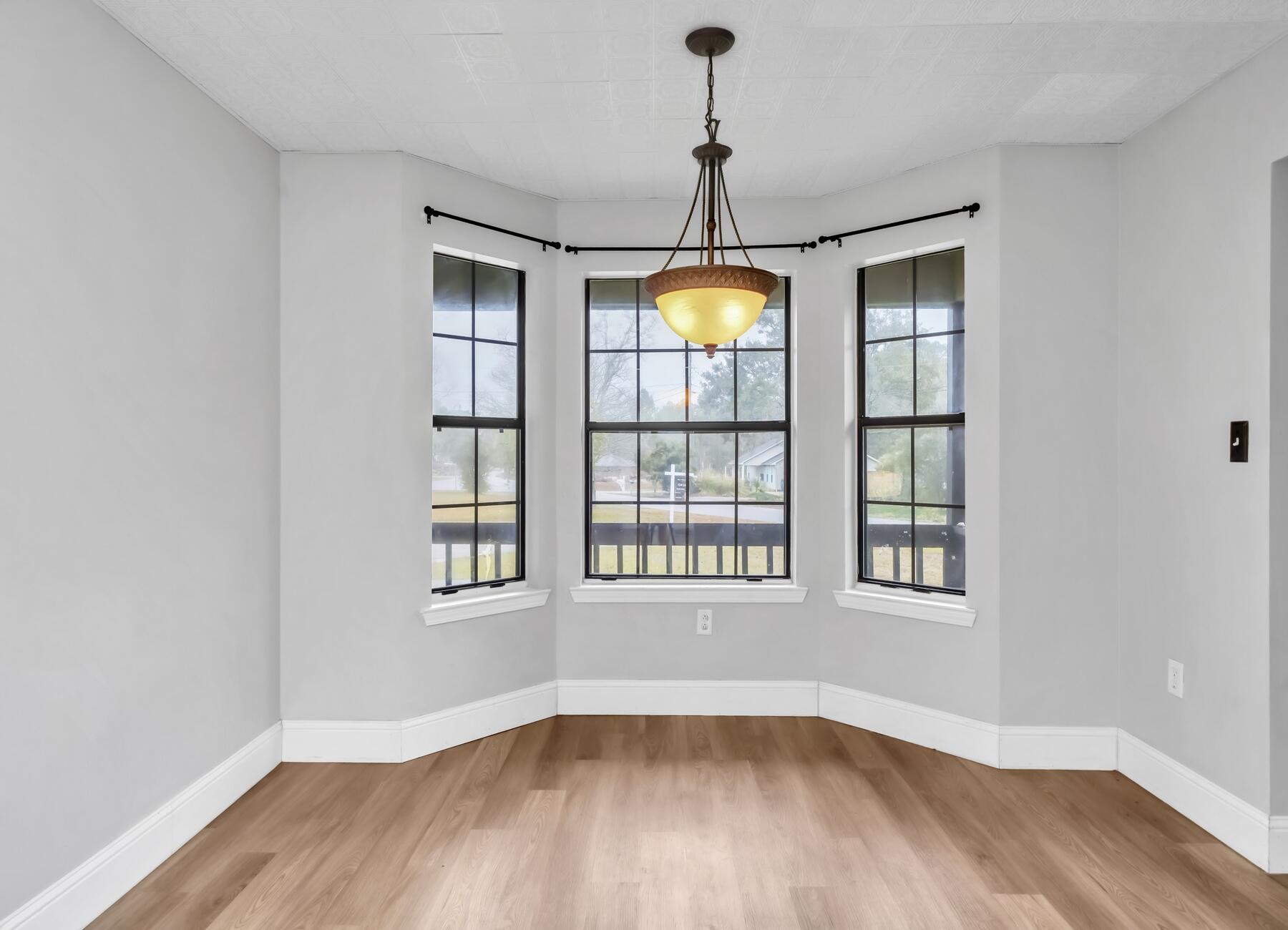 EAST BAY RIVER ESTATES 2ND ADDN - Residential