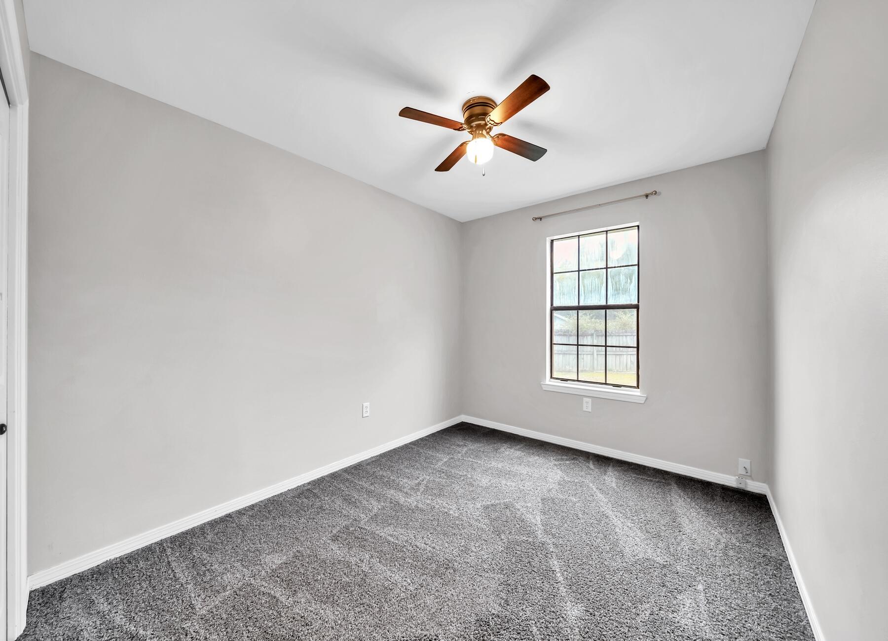 EAST BAY RIVER ESTATES 2ND ADDN - Residential