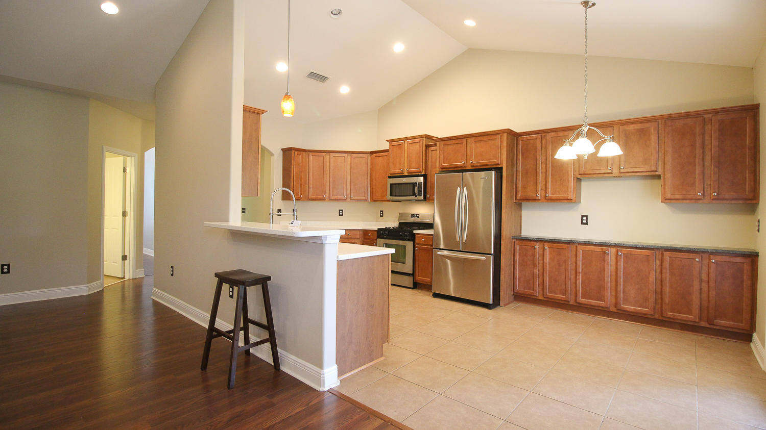 HAMMOCK BAY - Residential