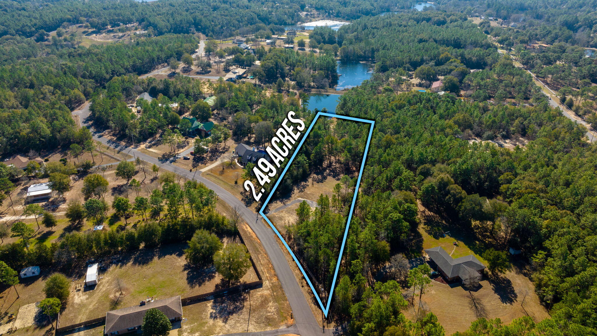 KENNEDY LAKE (UNRECORDED) - Land