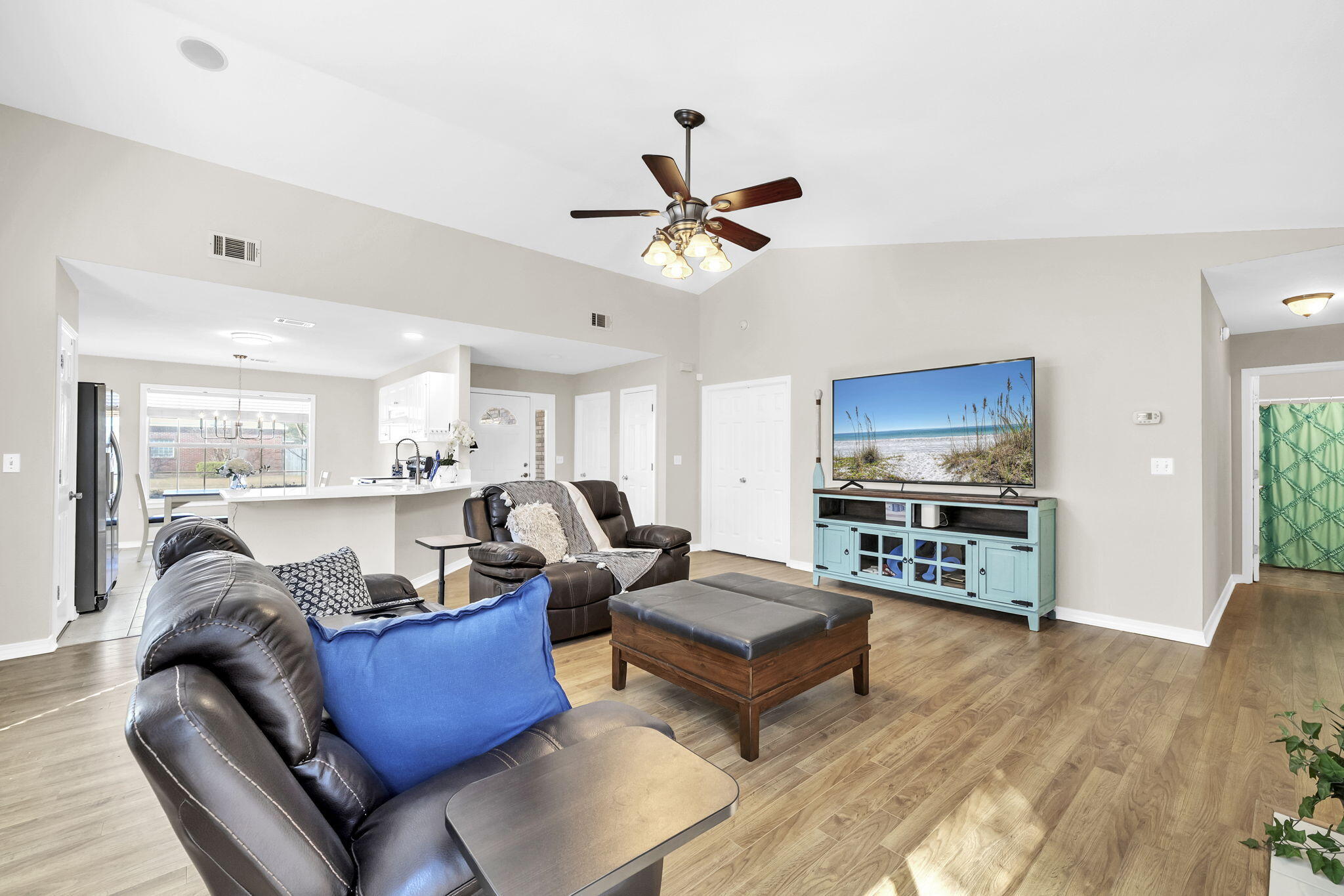 WHITROCK VILLAGE S/D - Residential