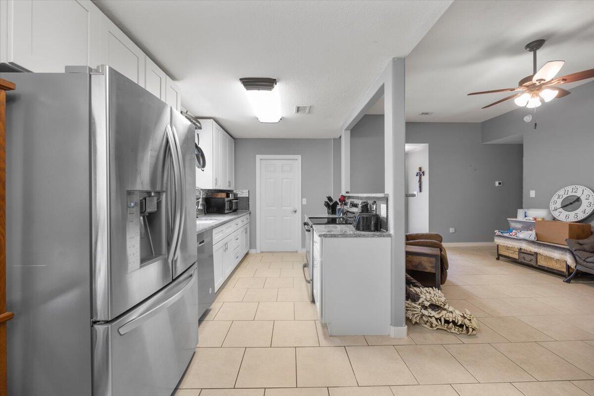 CARDINAL ESTATES - Residential