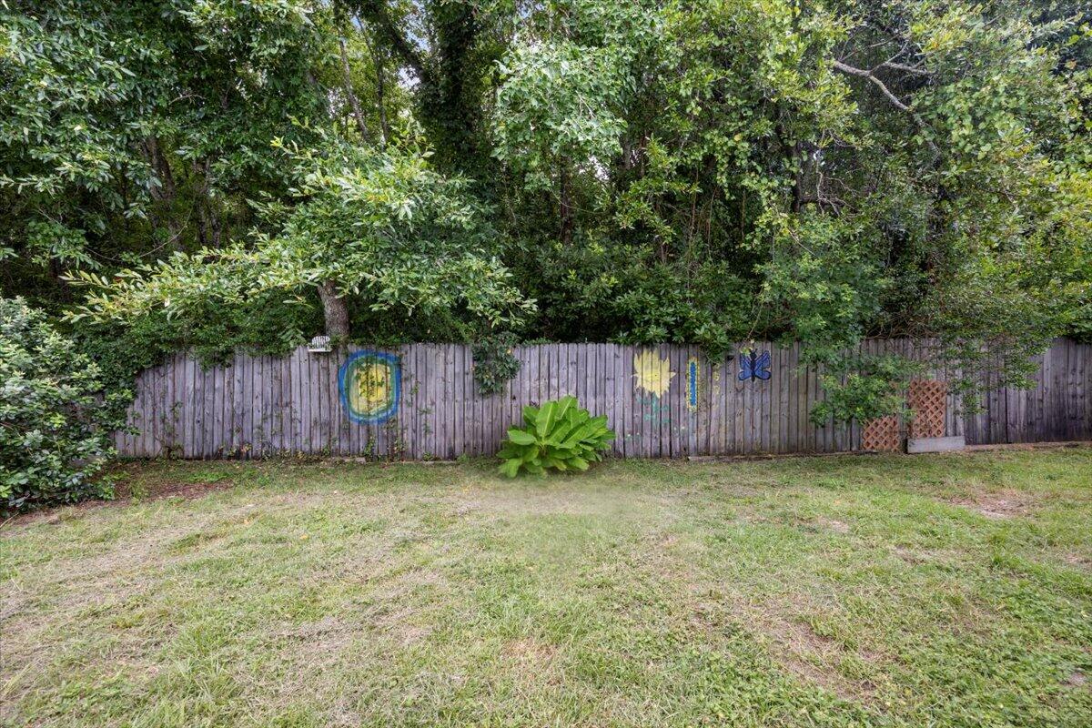 CARDINAL ESTATES - Residential