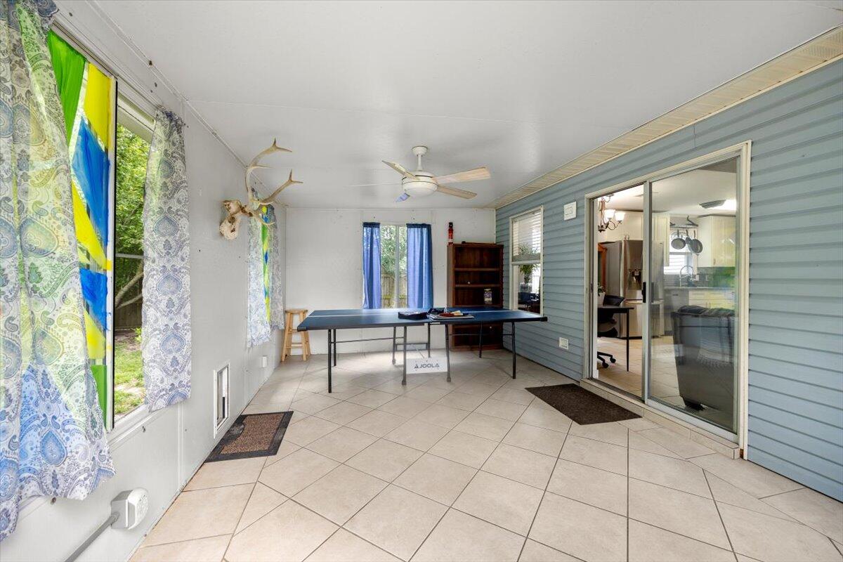 CARDINAL ESTATES - Residential