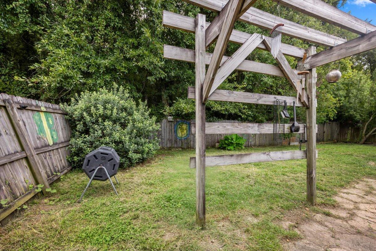 CARDINAL ESTATES - Residential