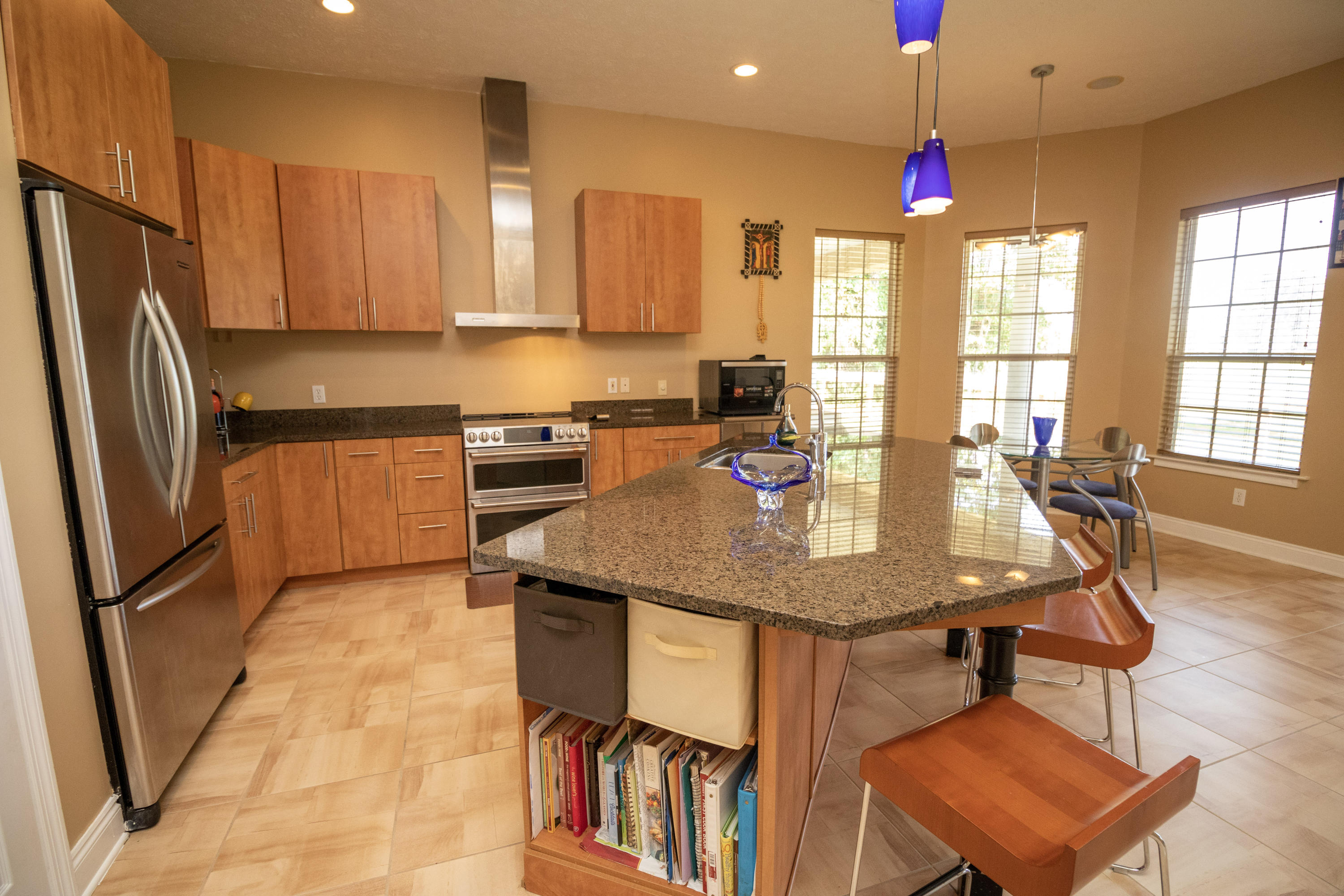 Colony Club - Residential