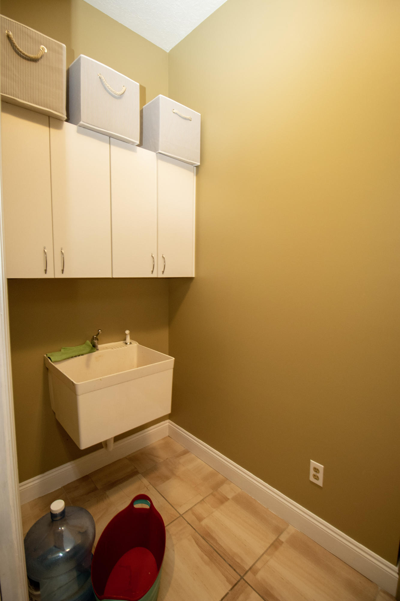 Colony Club - Residential