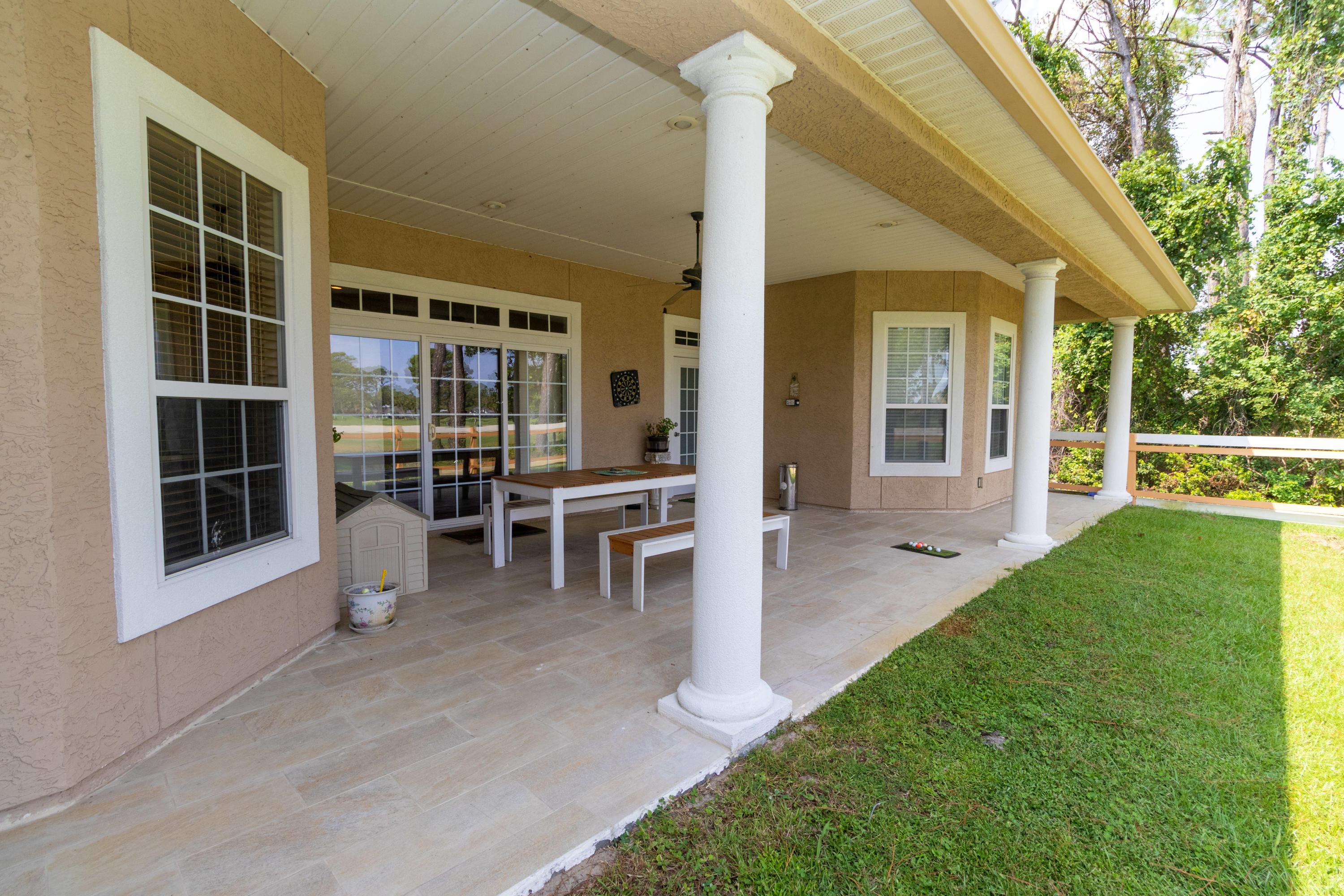 Colony Club - Residential