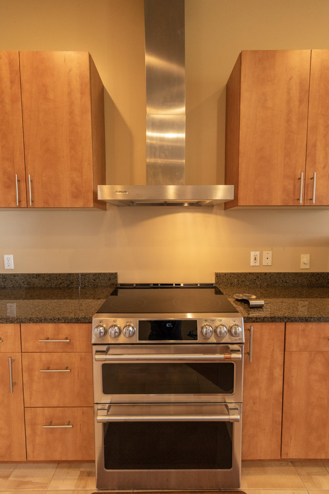 Colony Club - Residential