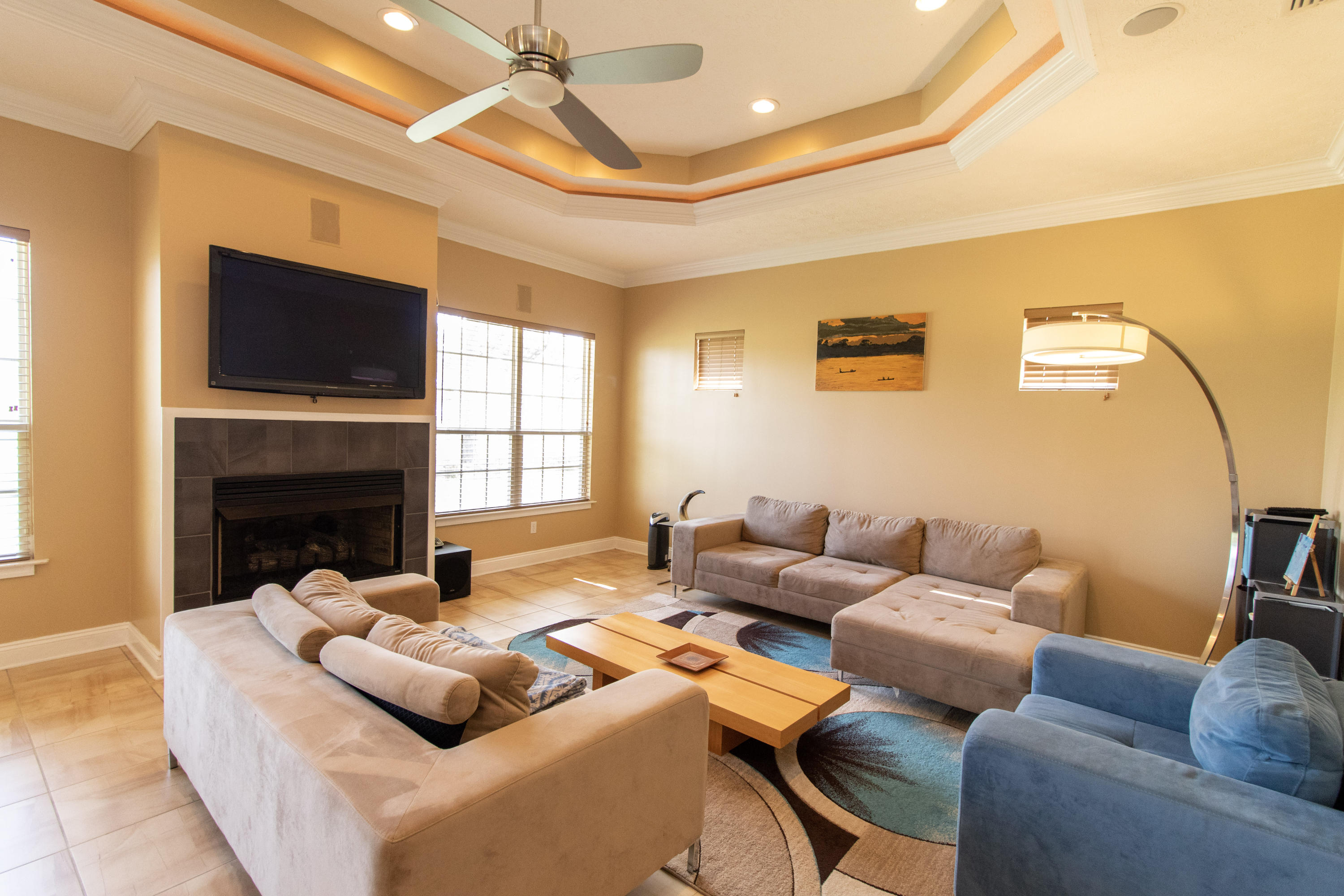 Colony Club - Residential