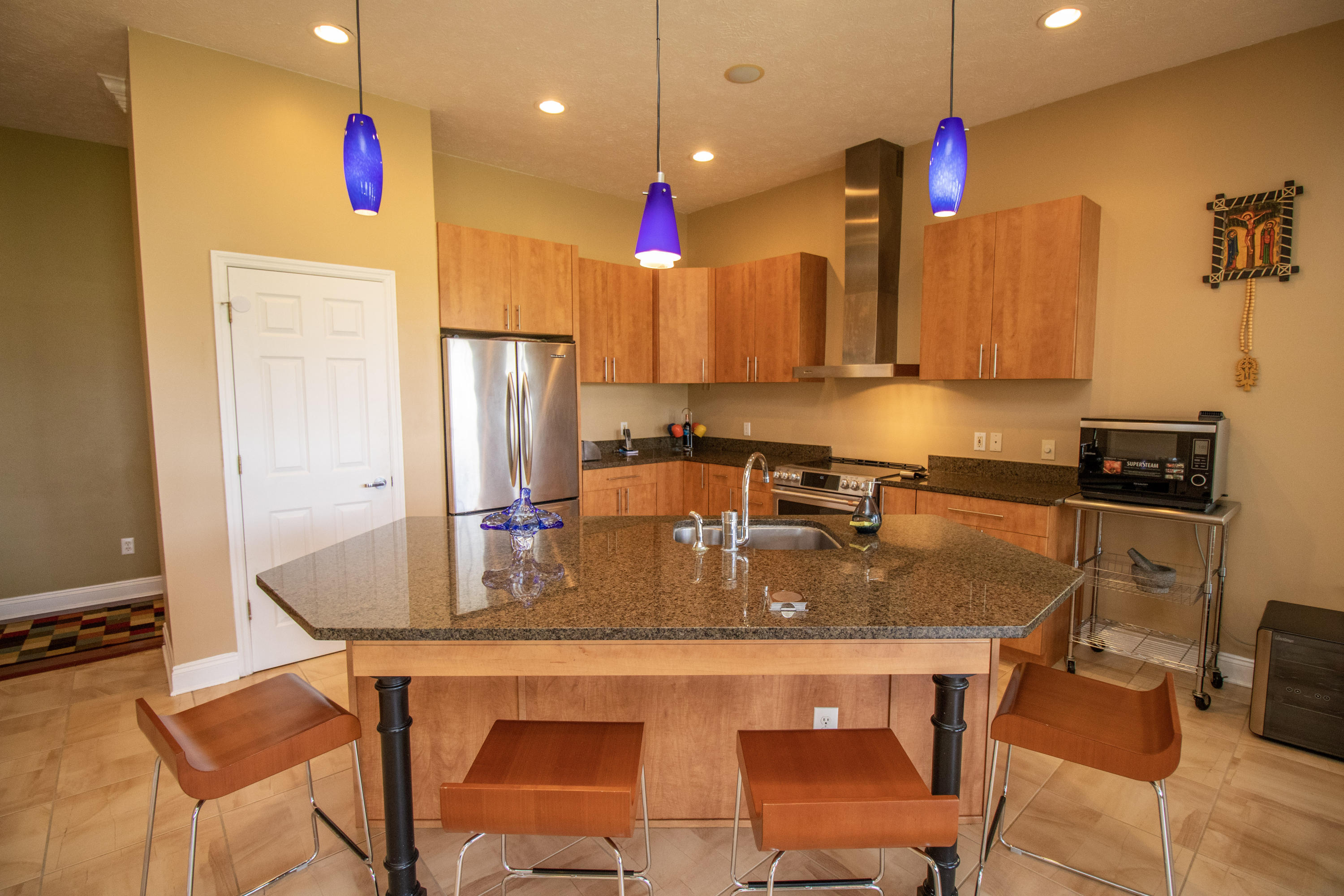 Colony Club - Residential