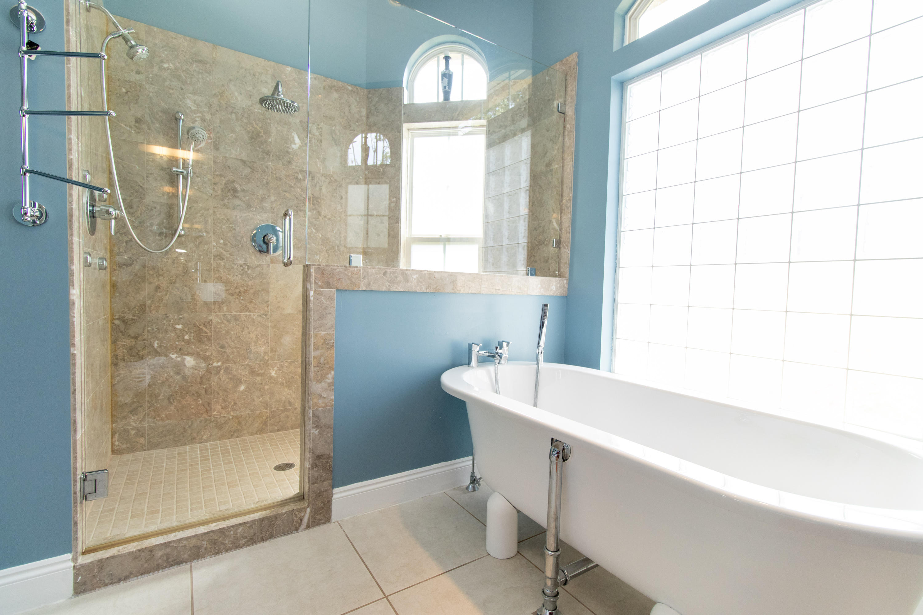 Colony Club - Residential