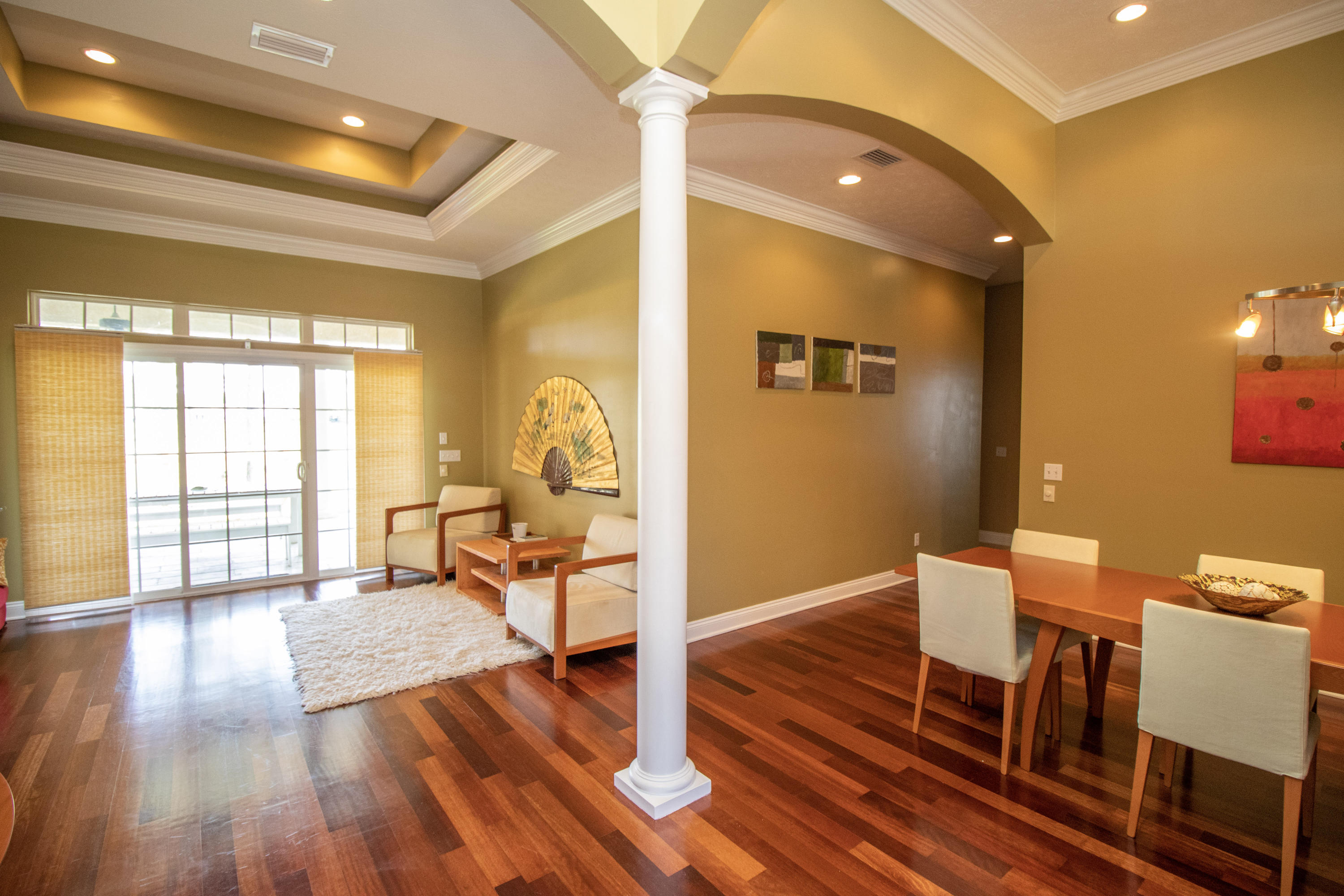 Colony Club - Residential