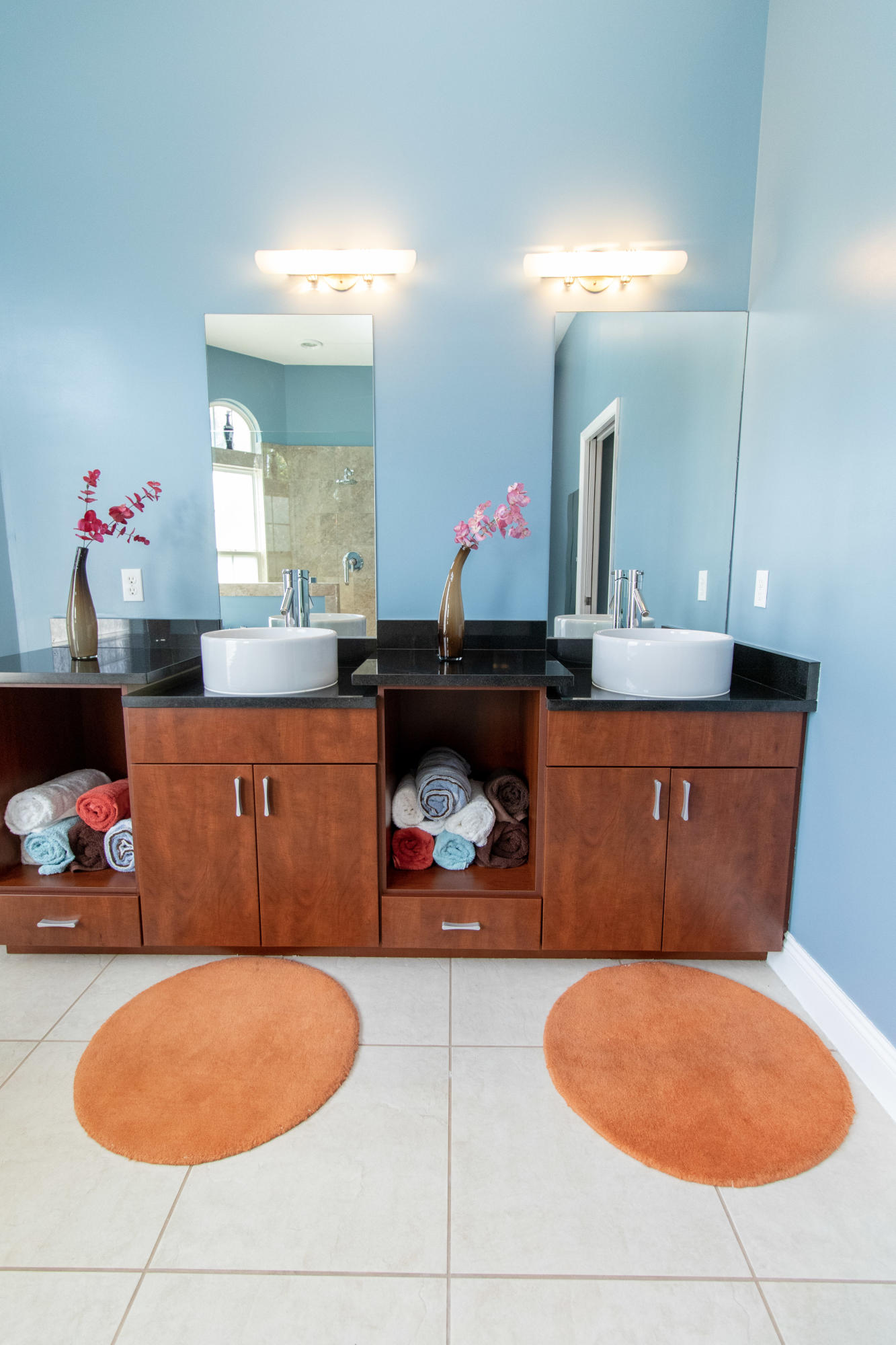 Colony Club - Residential