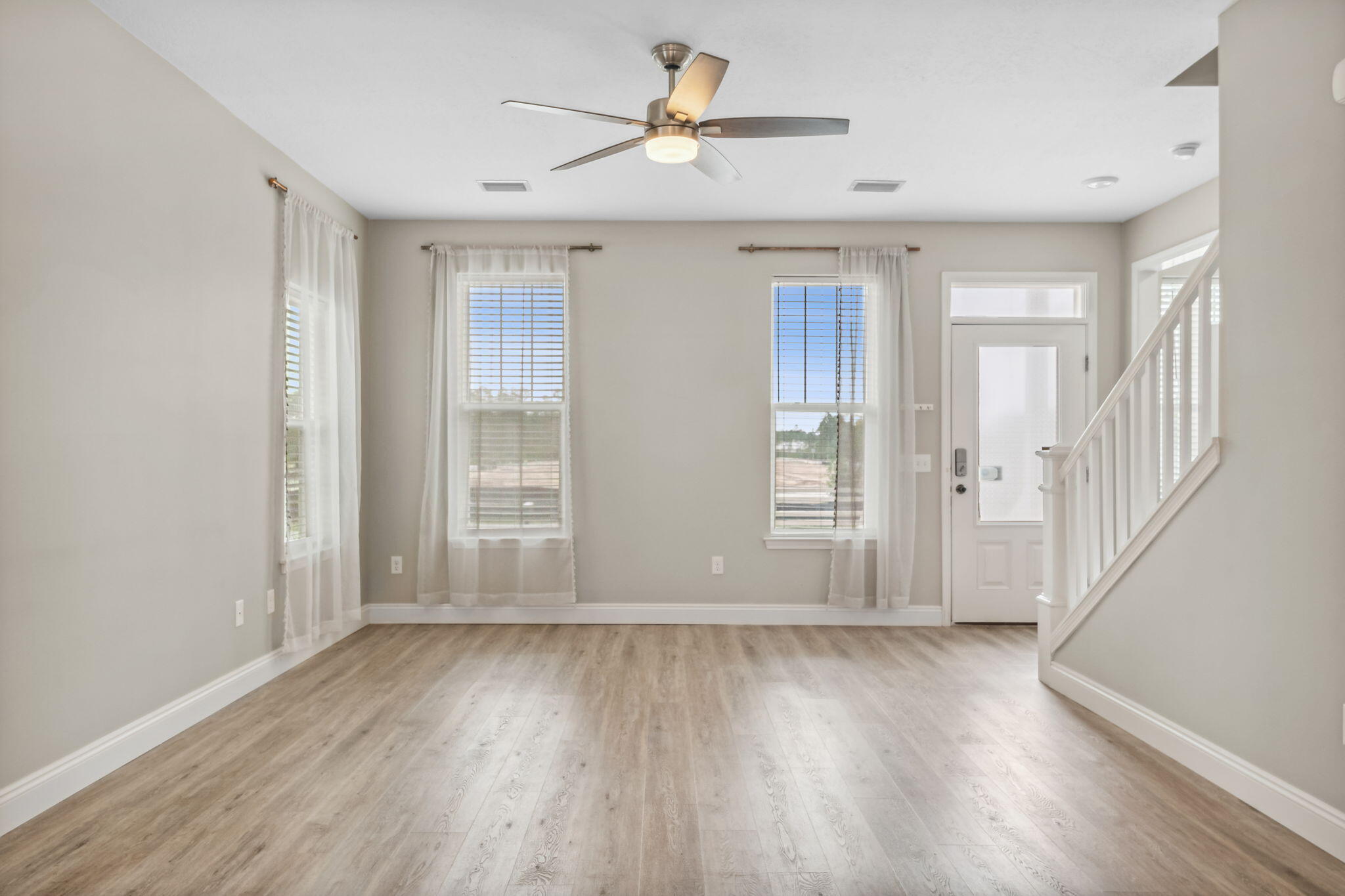 PINE TRACE - Residential Lease