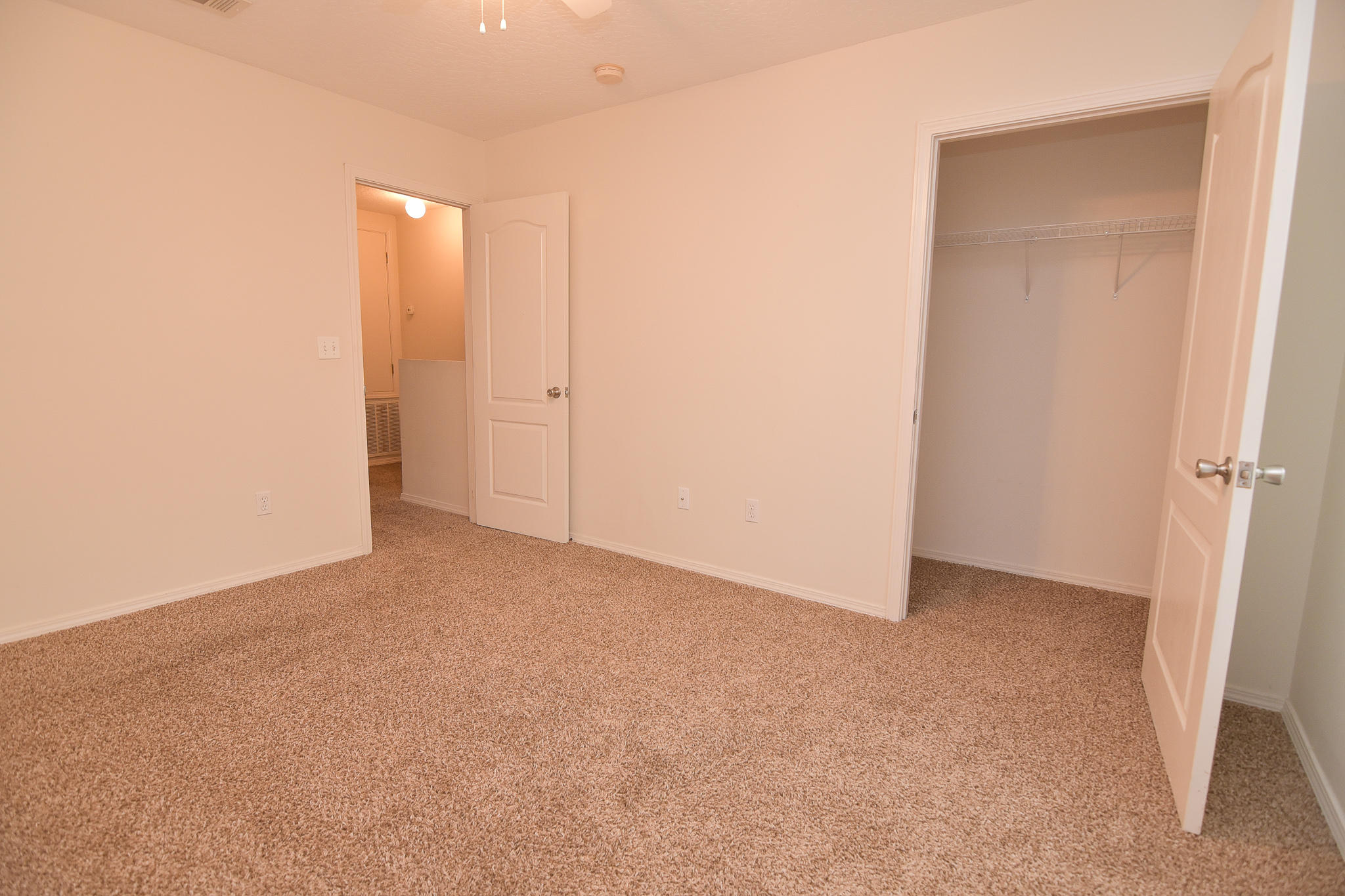 SHAY LIN TOWNHOMES - Residential