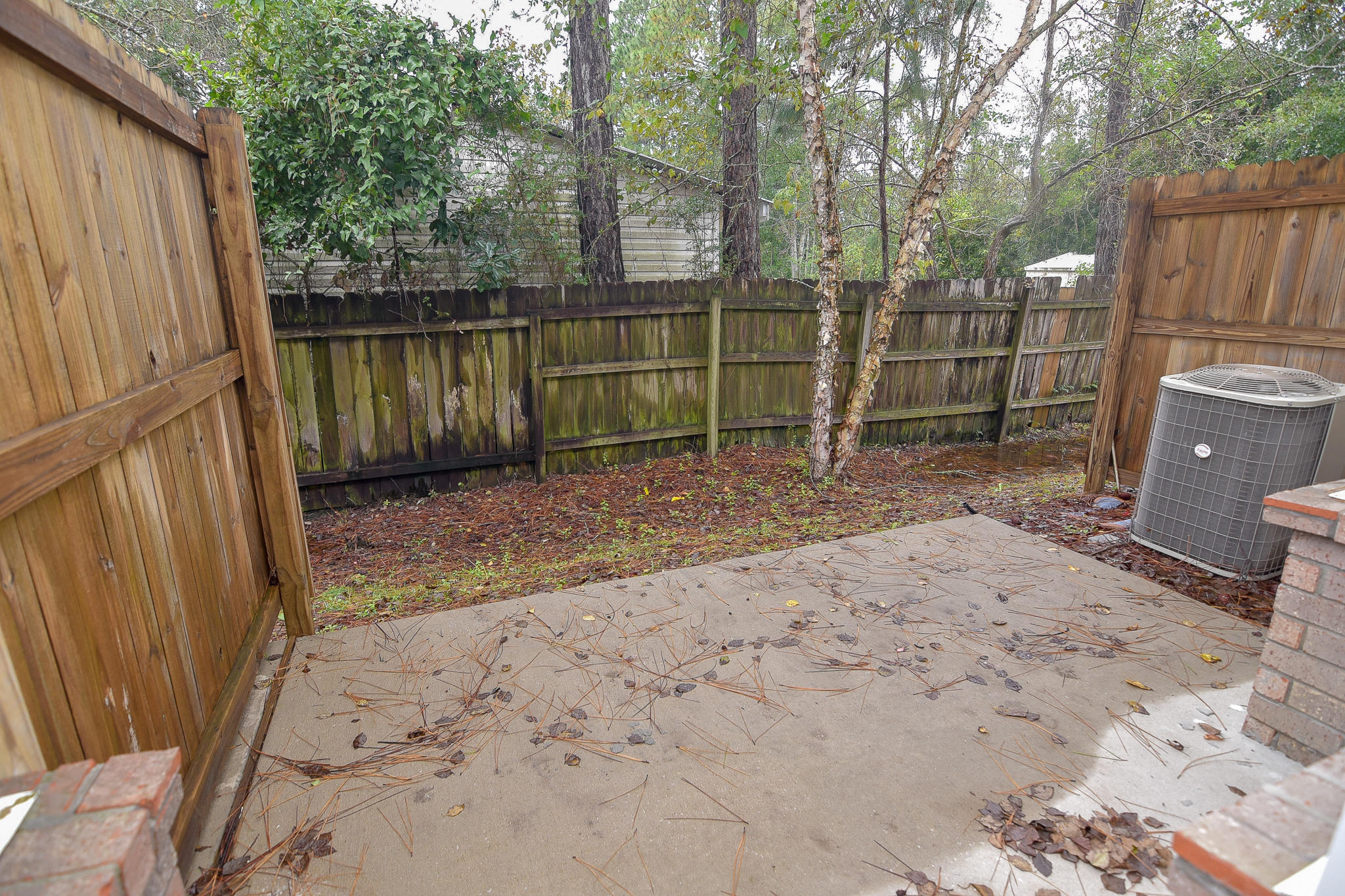 SHAY LIN TOWNHOMES - Residential