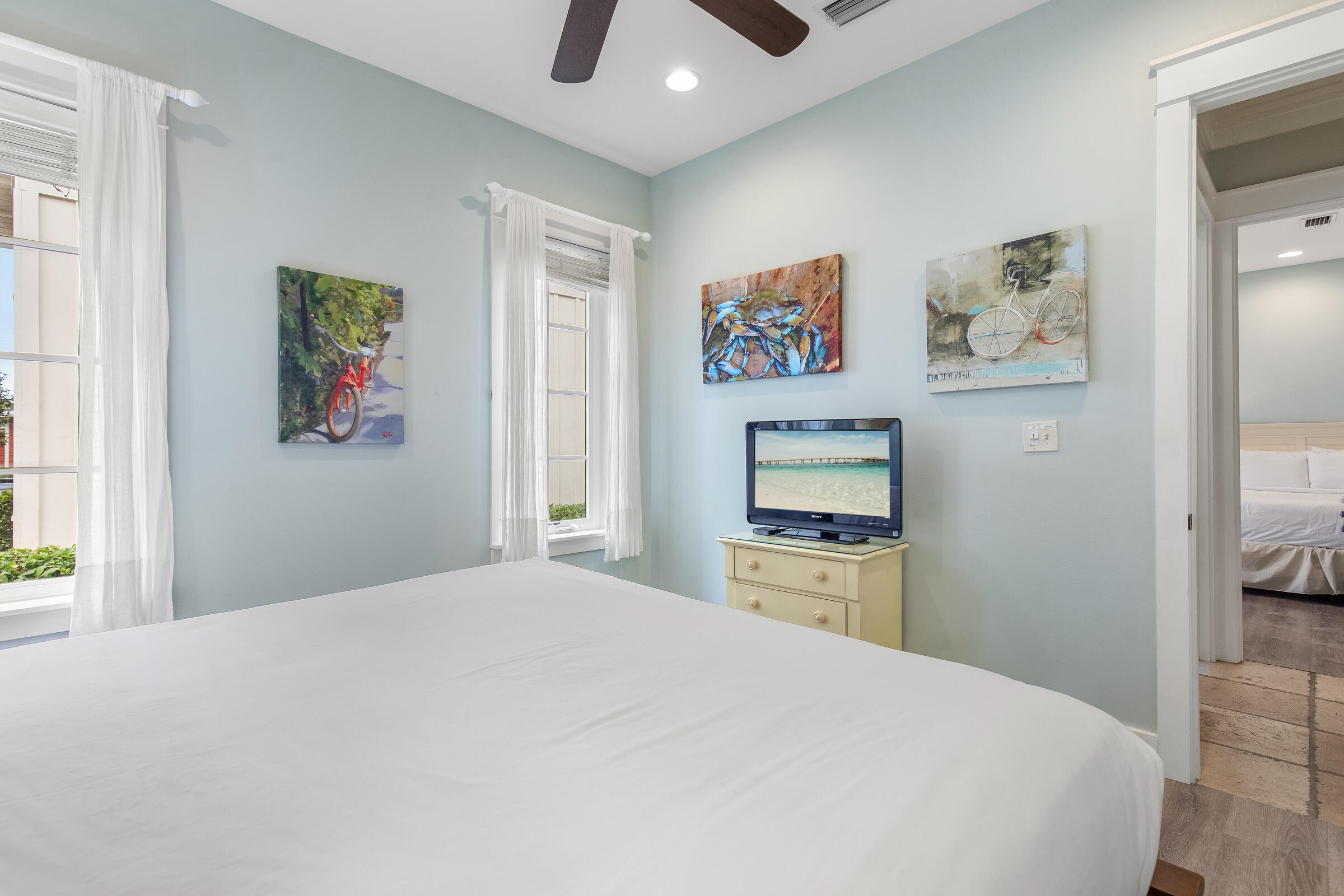 BUNGALOS AT SANDESTIN - Residential