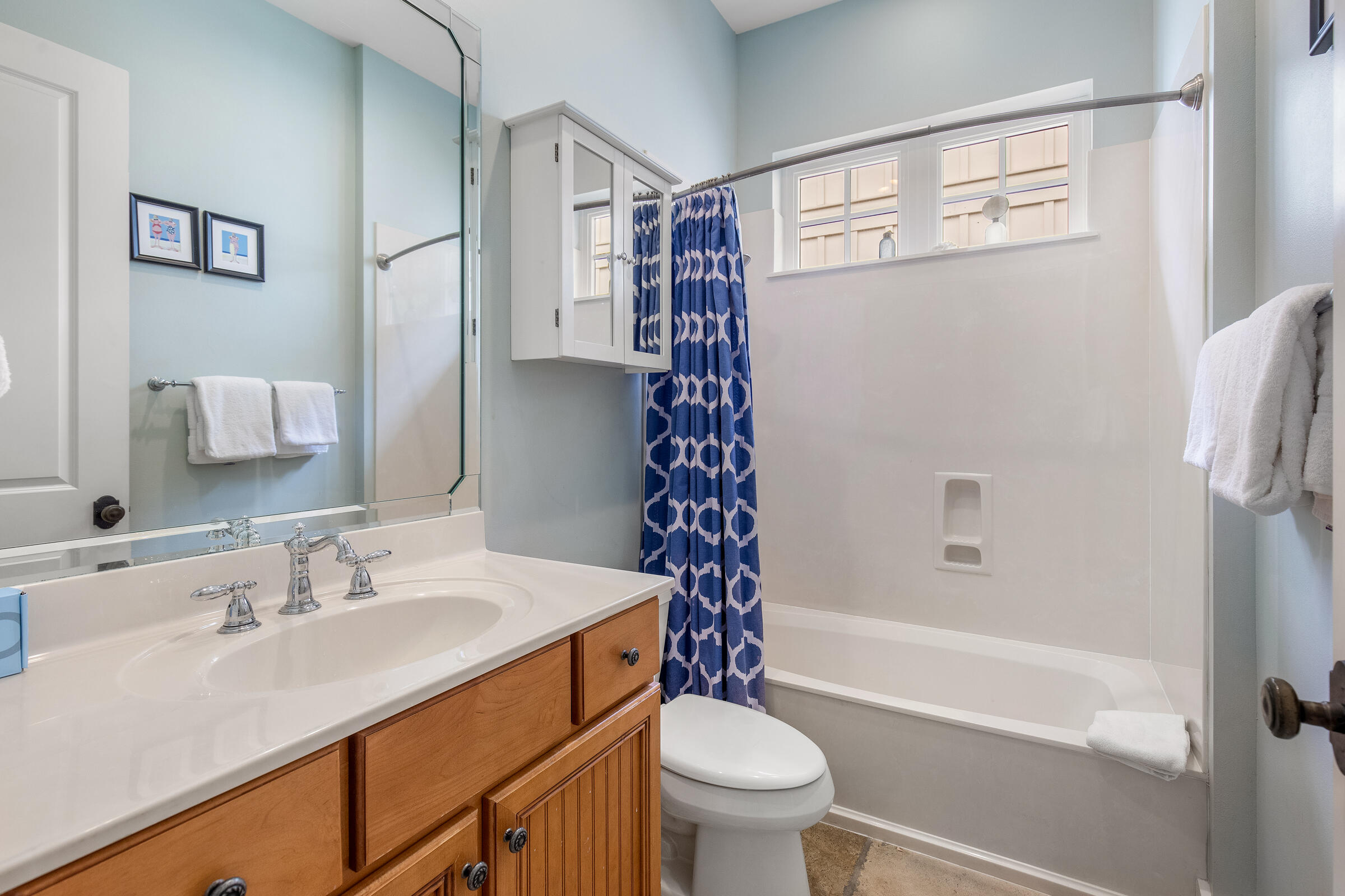 BUNGALOS AT SANDESTIN - Residential