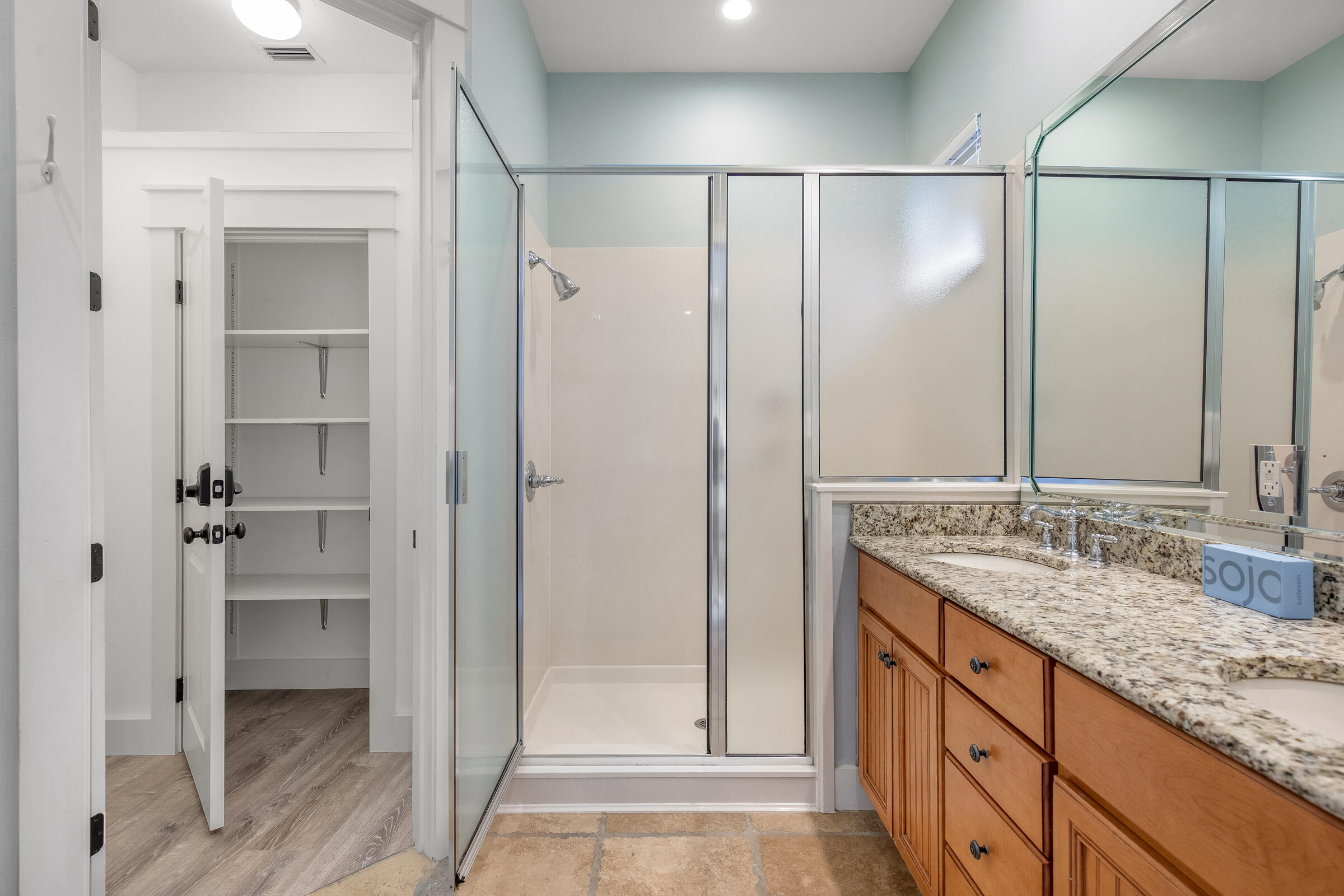 BUNGALOS AT SANDESTIN - Residential